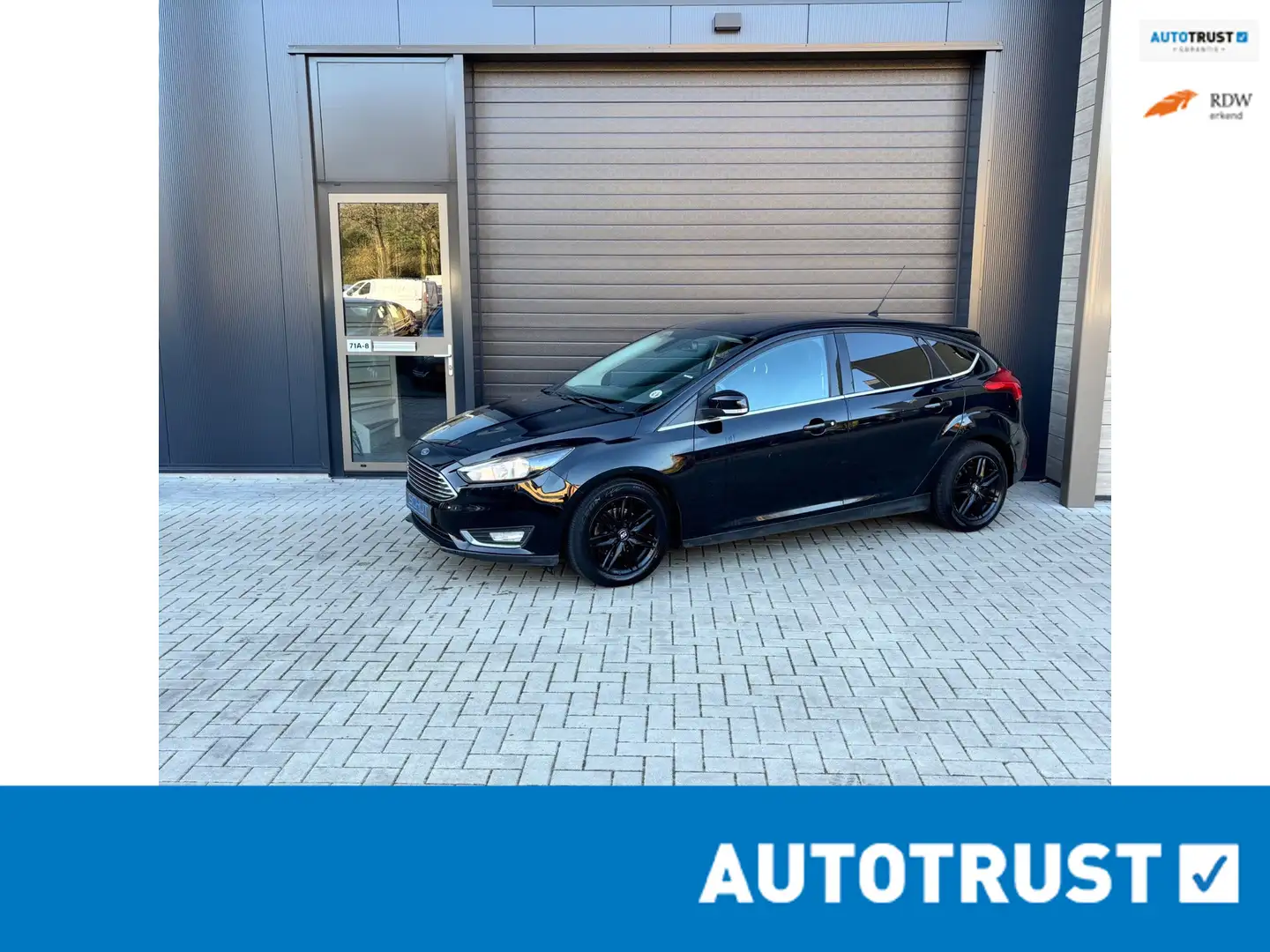 Ford Focus 125pk Titanium CLIMA | CRUISE CONTROL | VOORRUIT V Schwarz - 1