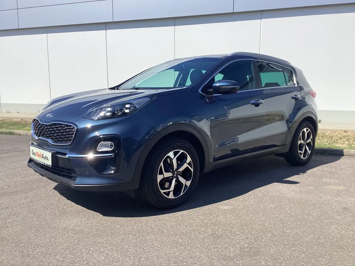 Kia Sportage 1,6 CRDI SCR Gold DCT Aut. Grau - 2