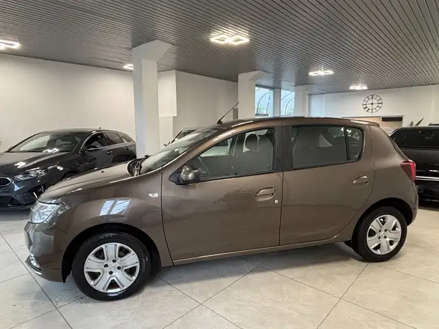 Dacia Sandero view 3