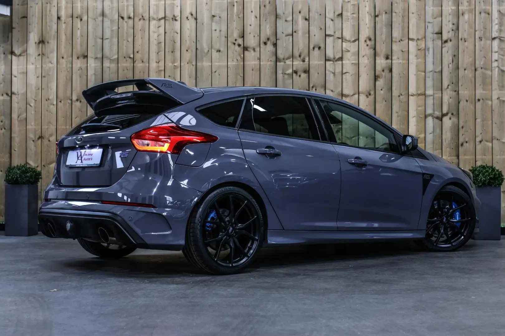 Ford Focus 2.3 RS *Schaalstoelen*Camera*1e eigenaar*Zeer netj Grijs - 2