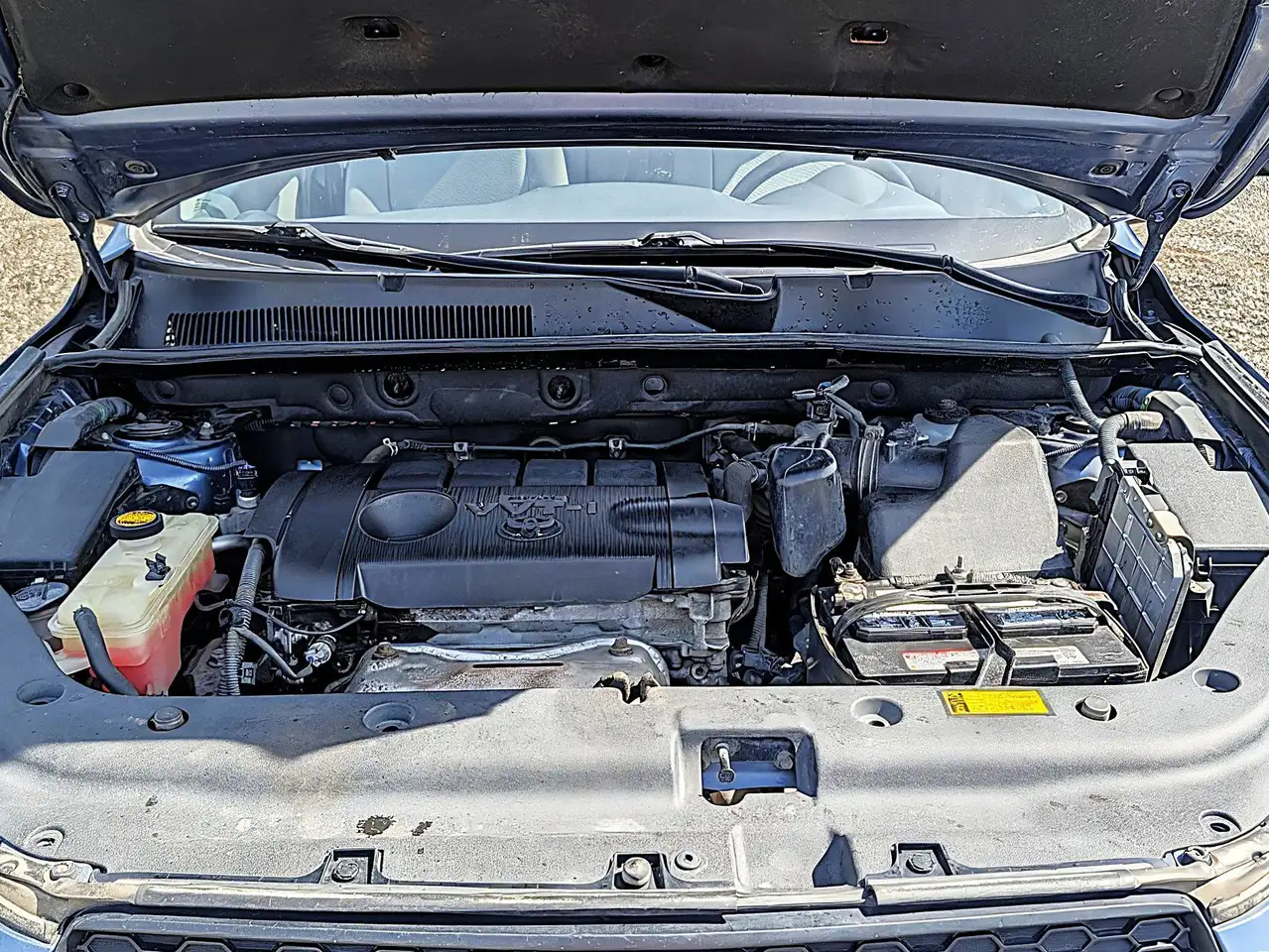 Toyota RAV 4 снимка Toyota RAV 4