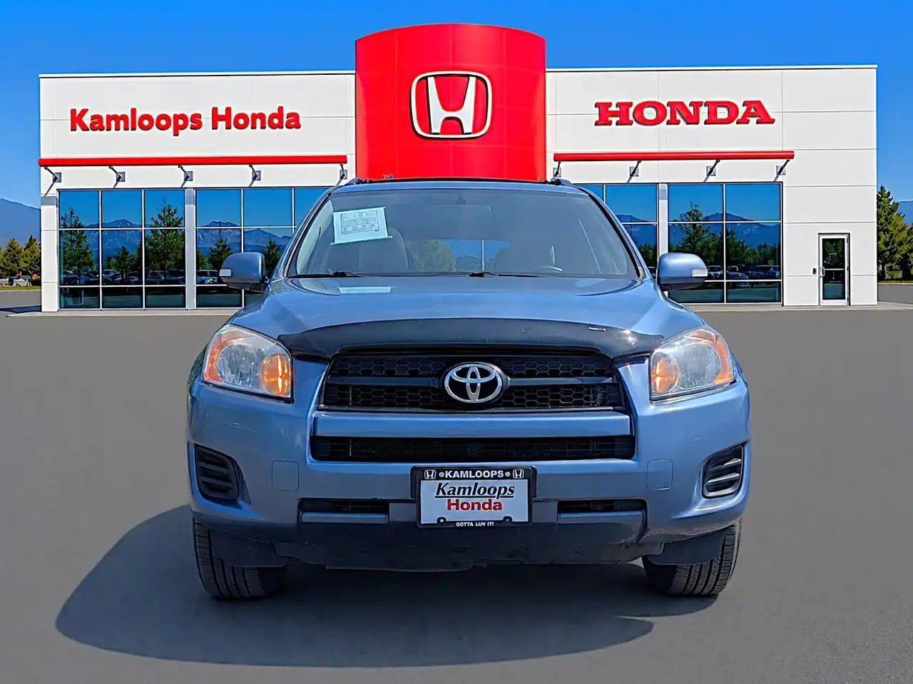 Toyota RAV 4 снимка Toyota RAV 4