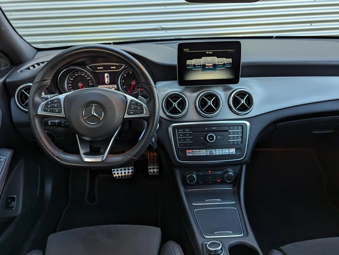 Mercedes-Benz CLA 180 Business Solution AMG |Navi|Clima|Cruise|Camera Blauw - 2
