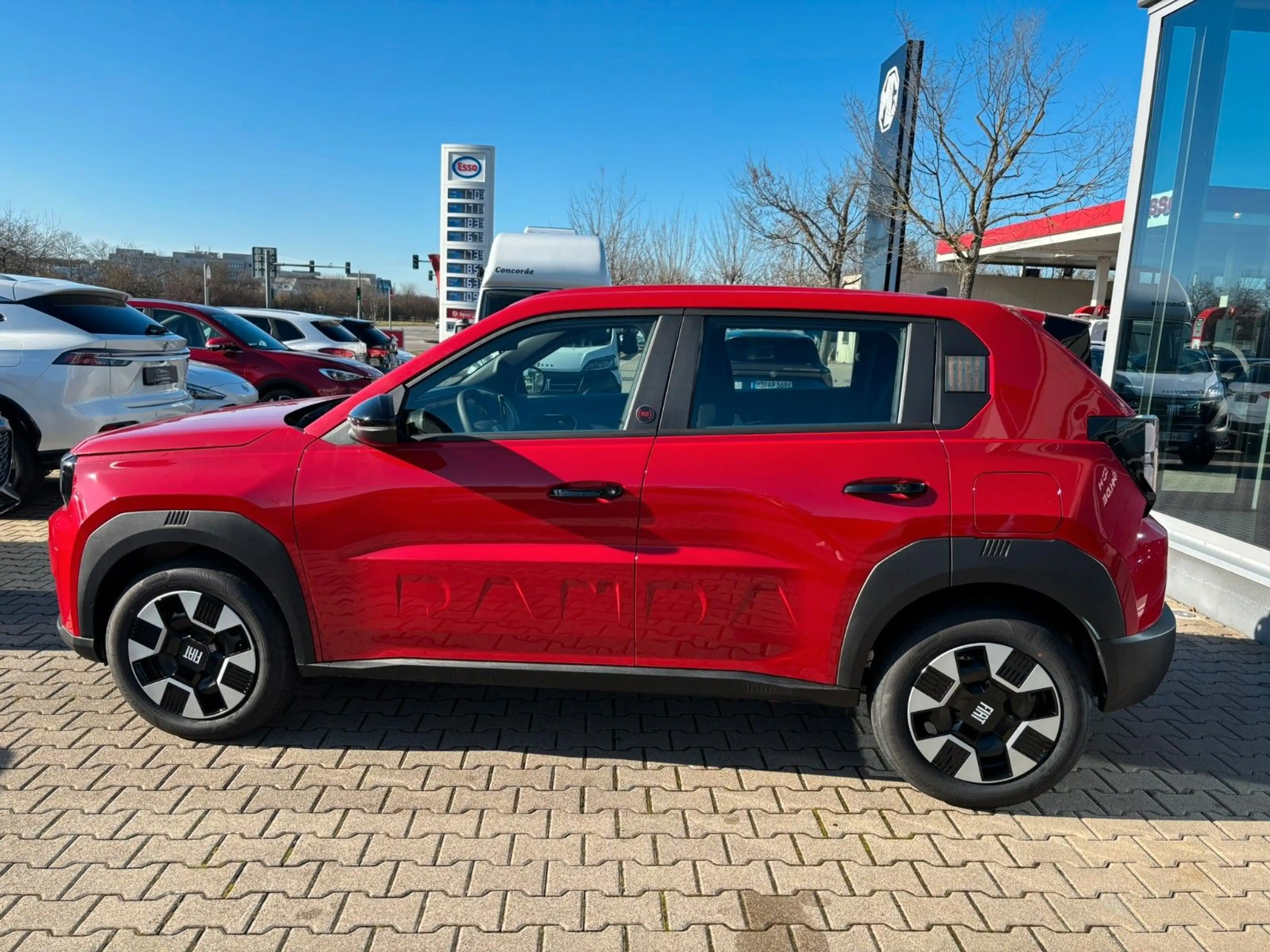 Fiat Grande Panda 1.2 Hybrid Icon eDCT — photo 9
