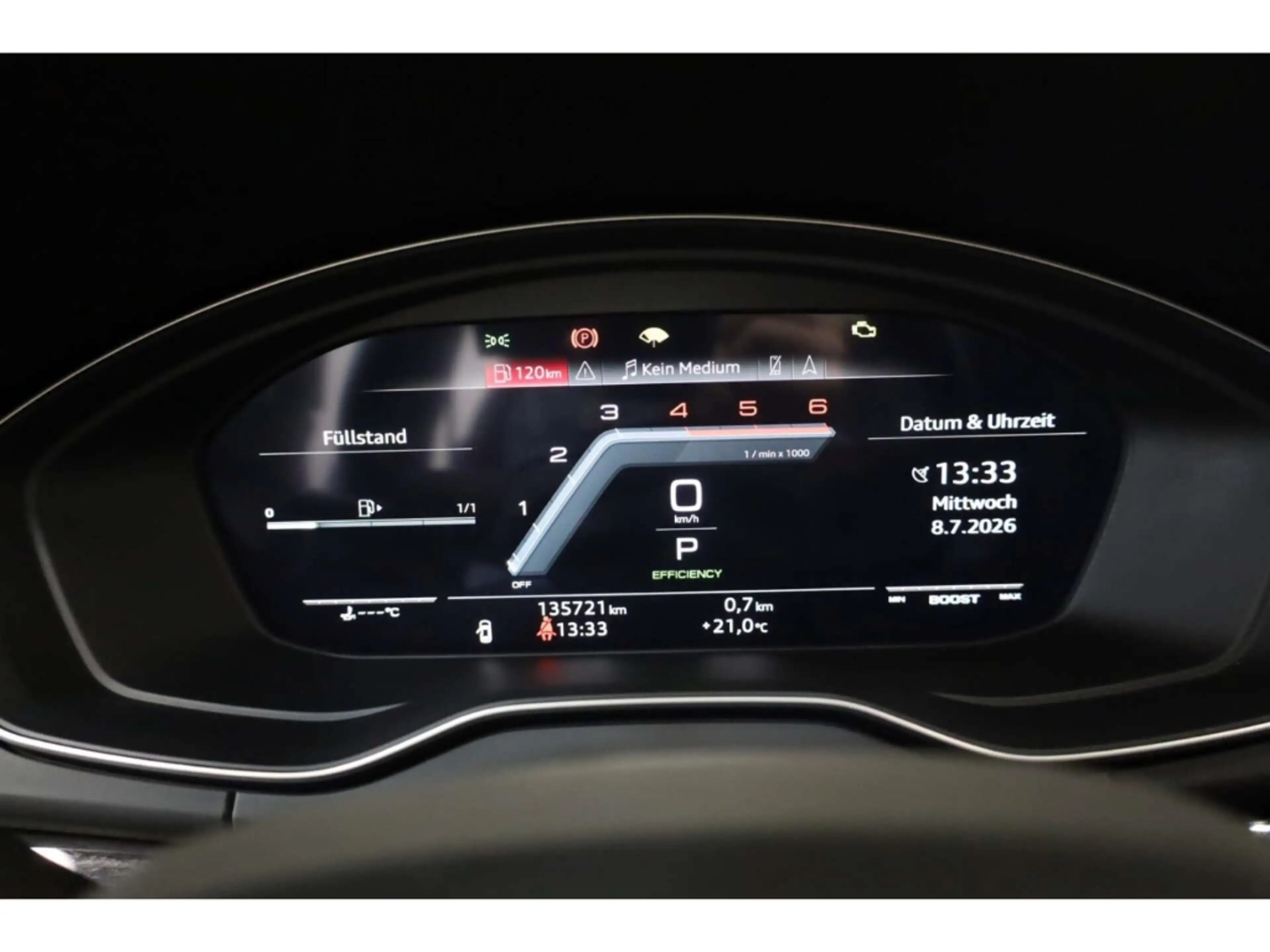 Audi SQ5 TDI quattro — photo 12