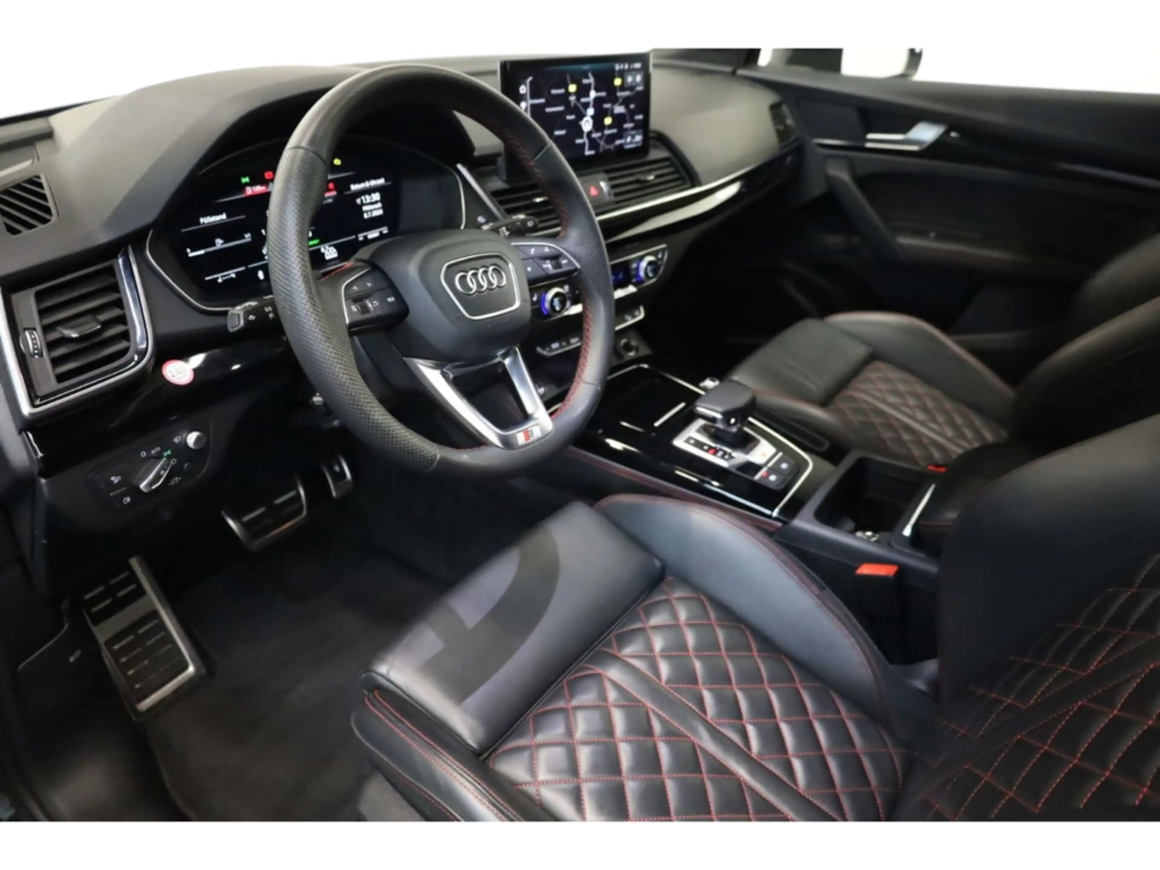 Audi SQ5 TDI quattro — photo 8