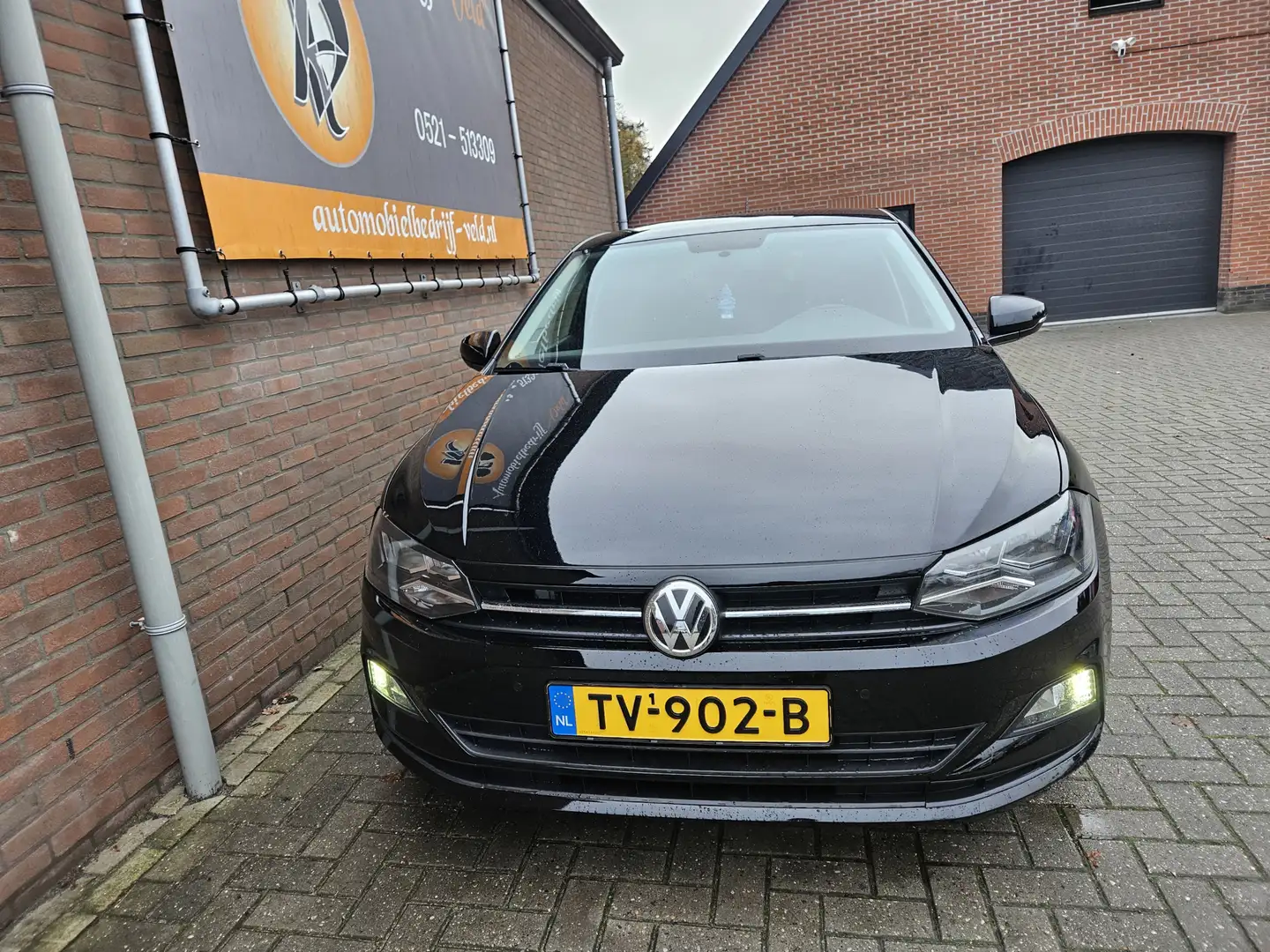 Volkswagen Polo 1.0 TSI Comfortline Schwarz - 2