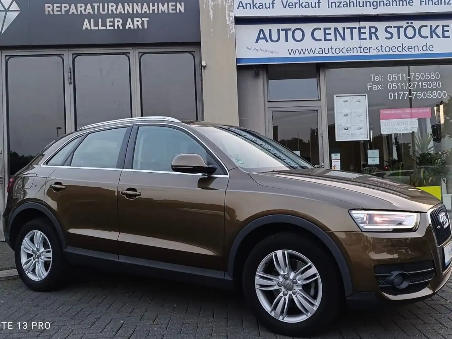 Audi Q3 2.0 TFSI quattroLederAutomatikGarantiePDC ALU Brun - 2