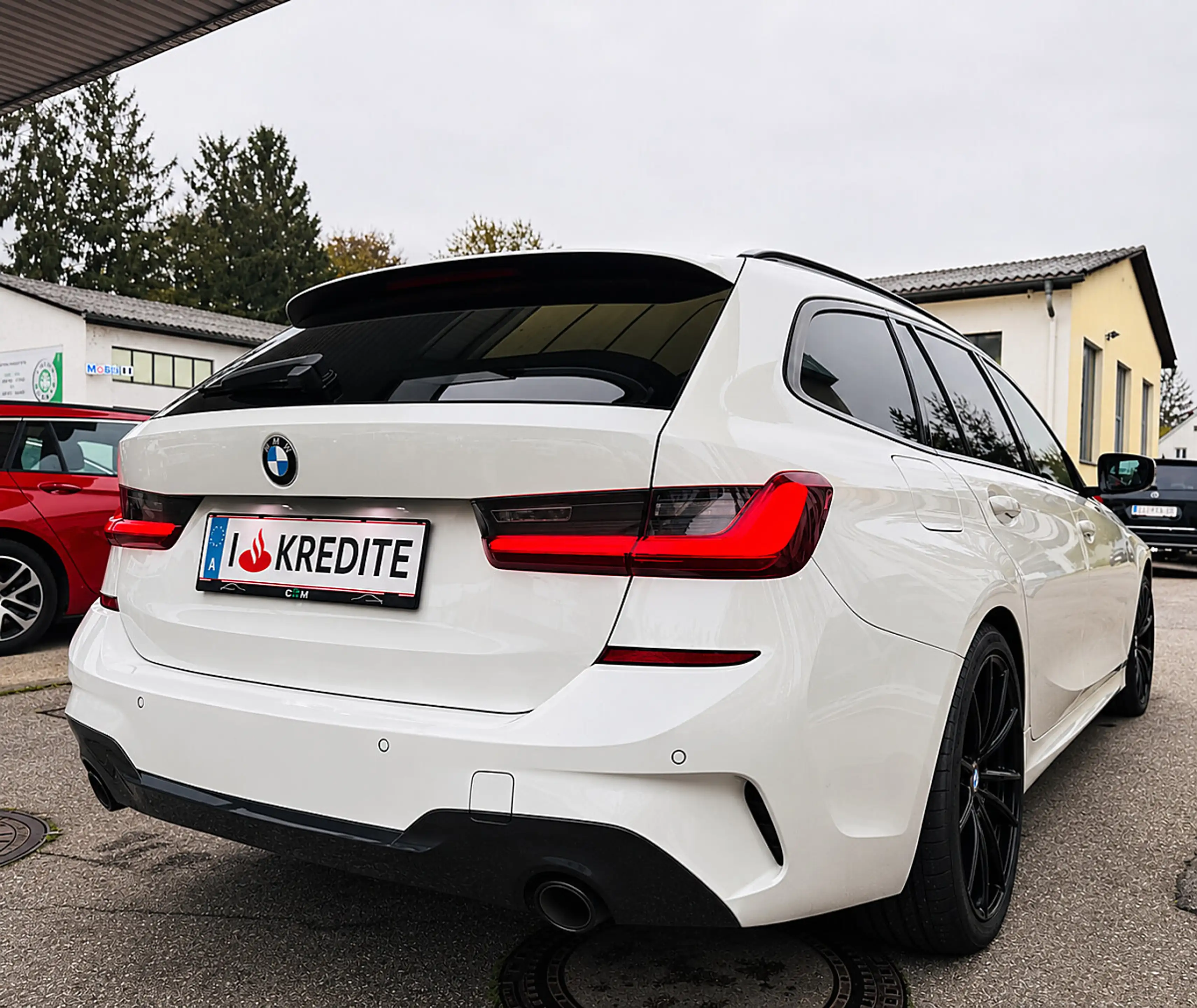 BMW 318 d Mild Hybrid M Sport (EURO 6d) — photo 6