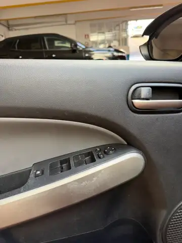 Mazda Mazda2 view 12