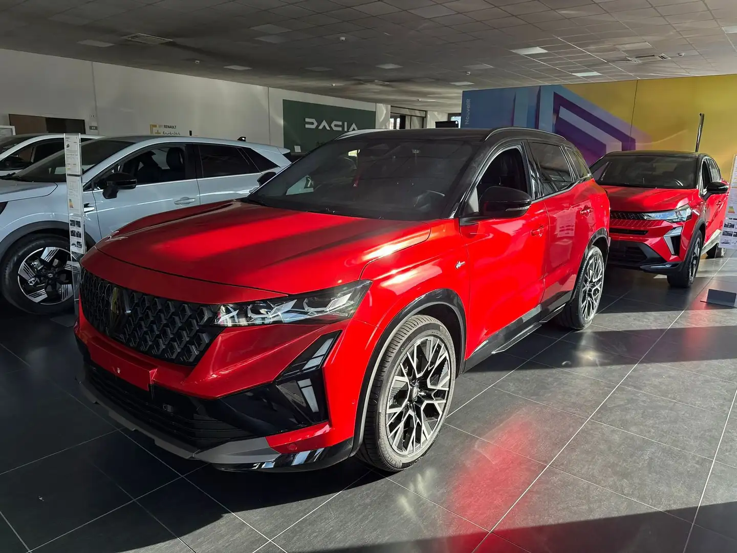 Renault Austral Austral Full Hybrid E-Tech 200 CV Esprit Alpine Rojo - 1