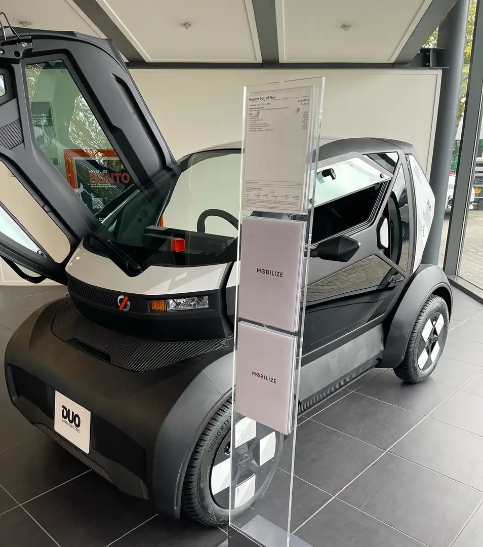 Mobilize Duo 45 Neo | Airco | Stoelverwarming | Parkeersensoren achter | Galactic Grey | 45 km/u Schwarz - 1