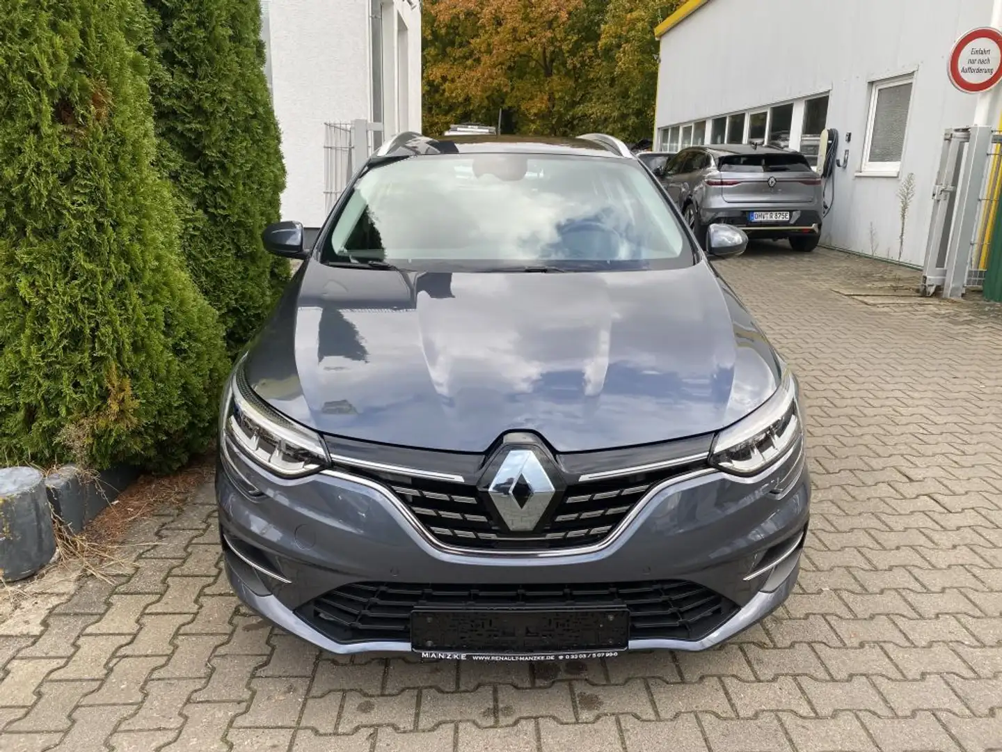 Renault Megane Grandtour BLUE dCi 115 BUSINESS EDITION Grau - 2