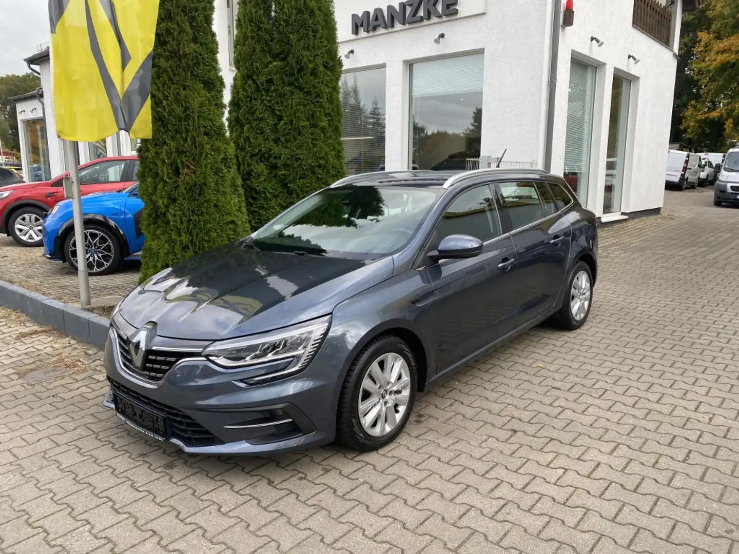Renault Megane Grandtour BLUE dCi 115 BUSINESS EDITION Grau - 1