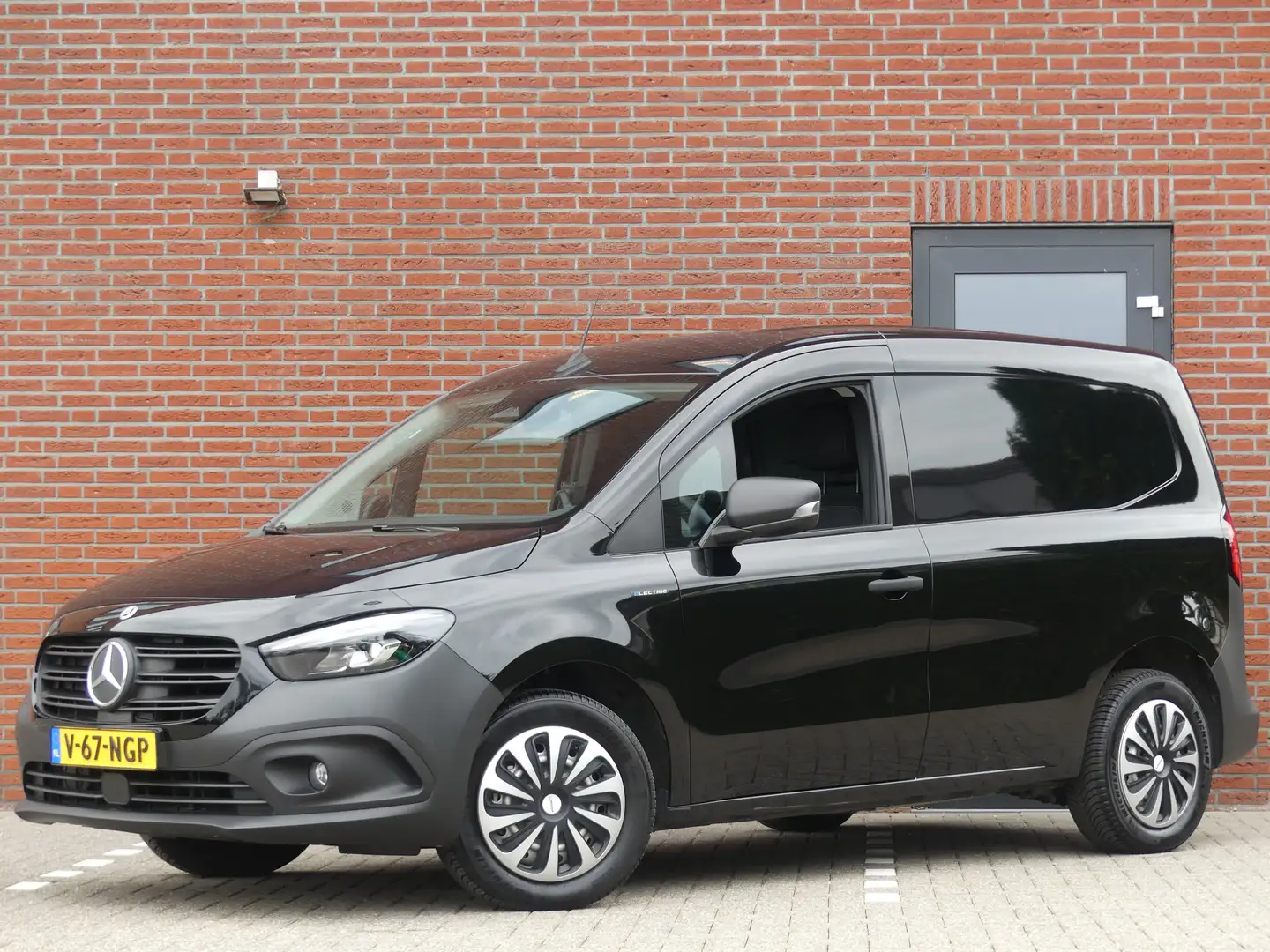 Mercedes-Benz Citan eCitan 112 Pro L1 51 kWh LED verlichting/Camera/PD Schwarz - 1