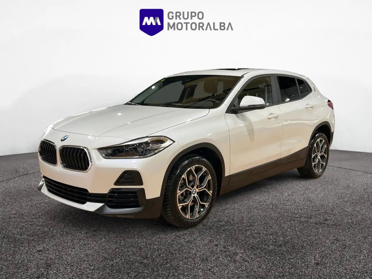 BMW X2 sDrive 18iA Blanco - 1