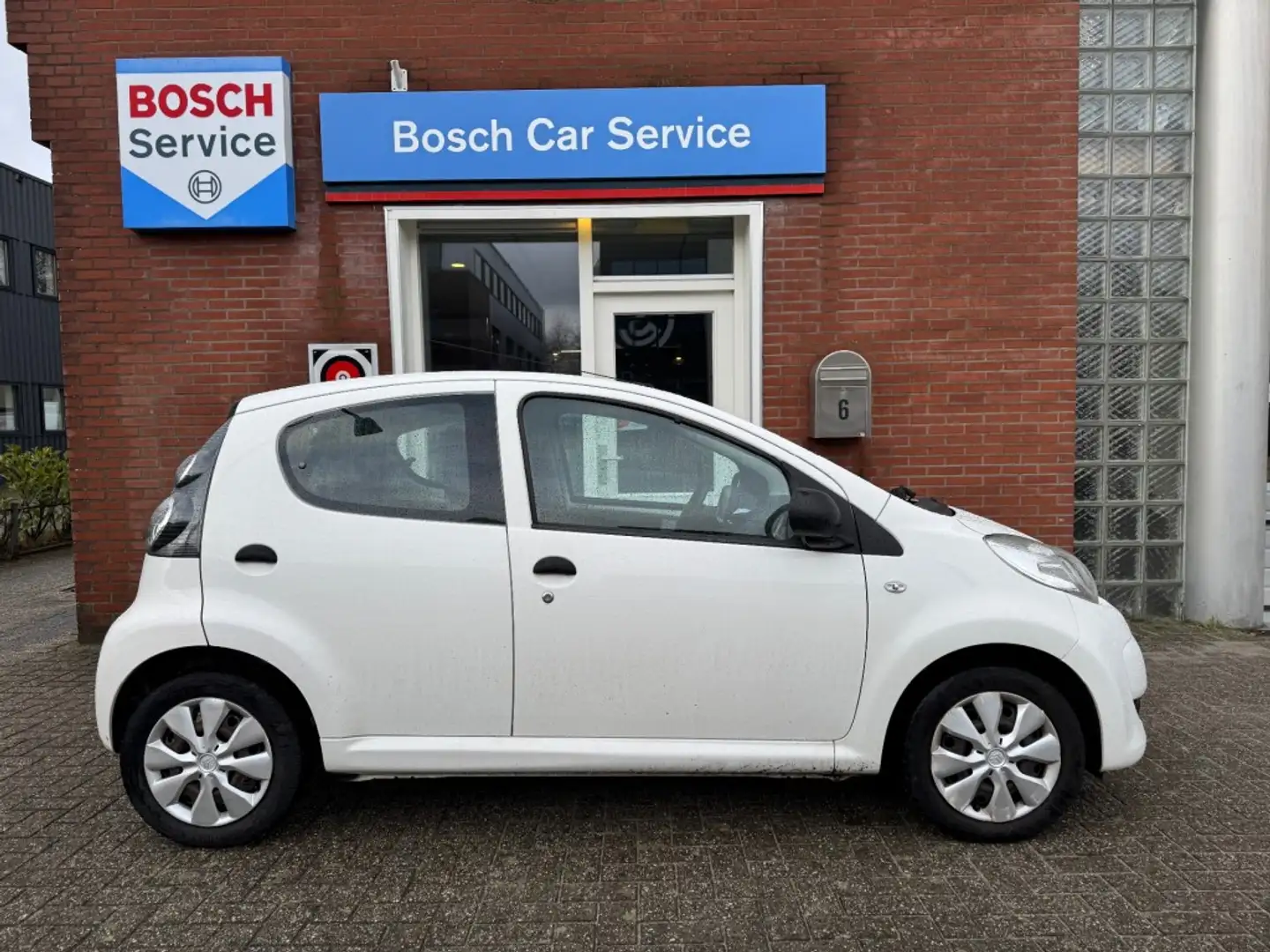 Citroen C1 1.0 12V 50kW 5-drs Wit - 2