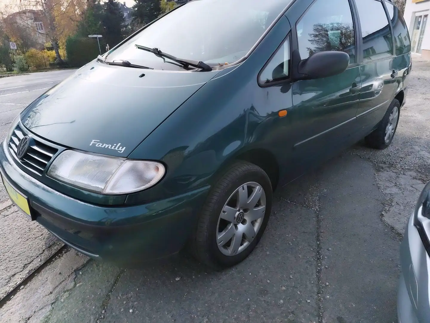 Volkswagen Sharan Sharan 1.8 5V Turbo Comfortline Family Grün - 2
