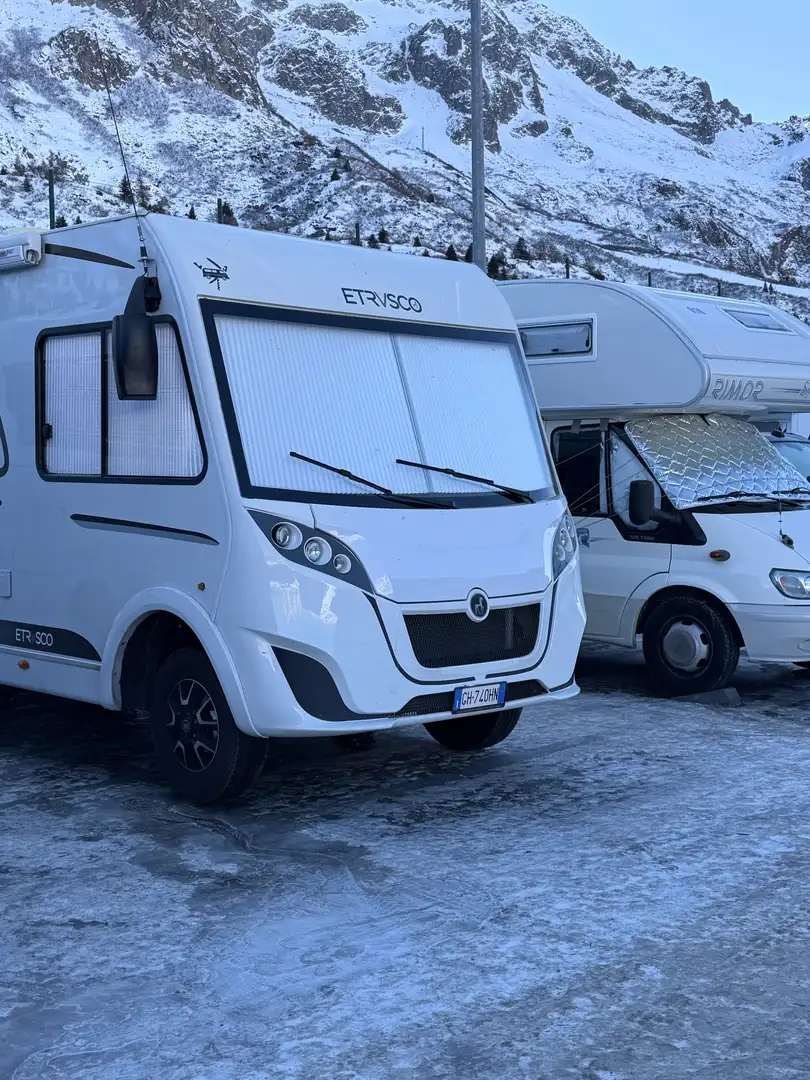 Caravans-Wohnm Hymer Vendo Camper Etrusco 7400 QB - Anno 2022 - 13.000 - 1