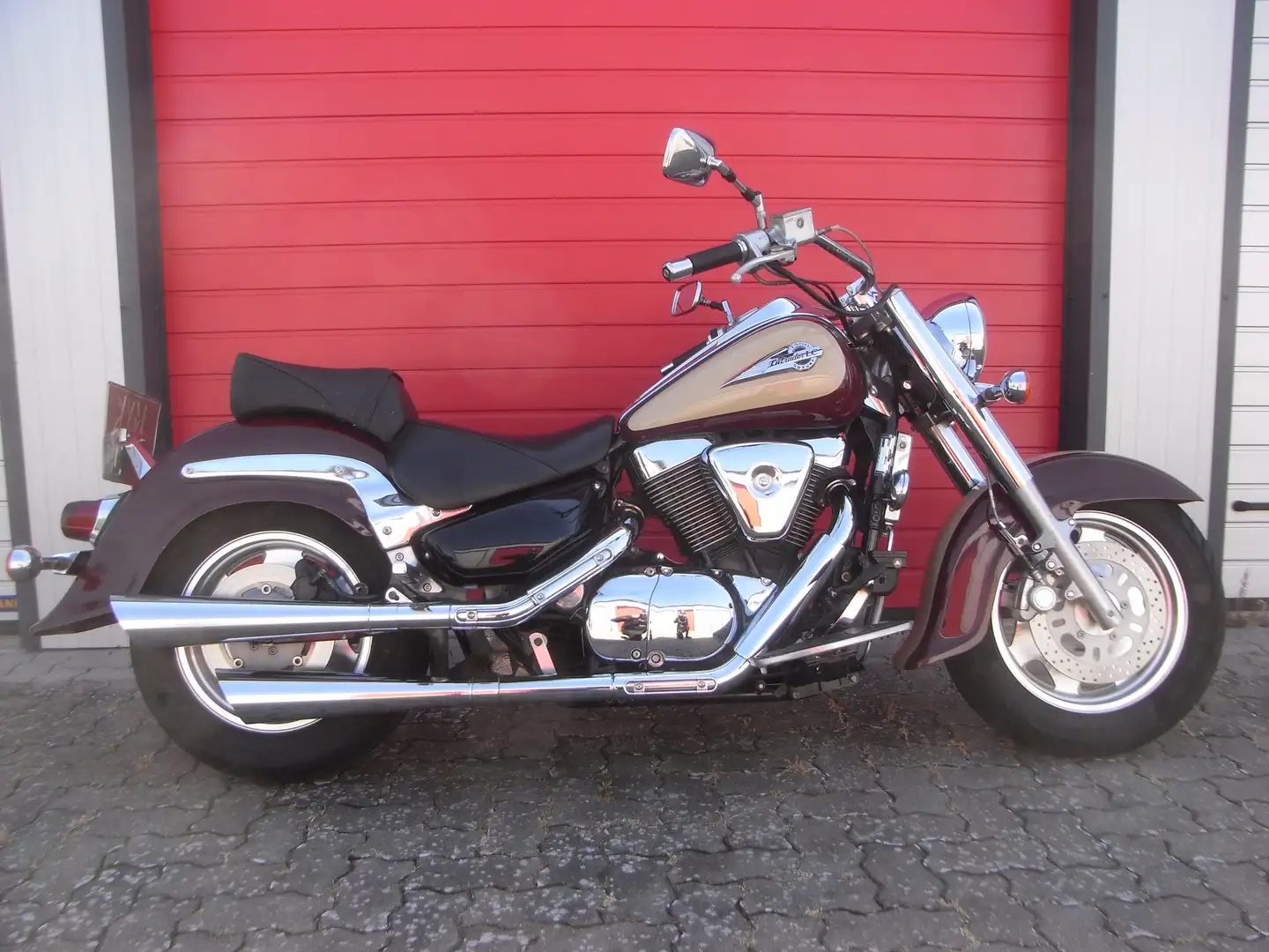 Suzuki VL 1500 LC -- 1 Hand -- Nur 5735 KM -- Thunderbike !!! Beige - 2