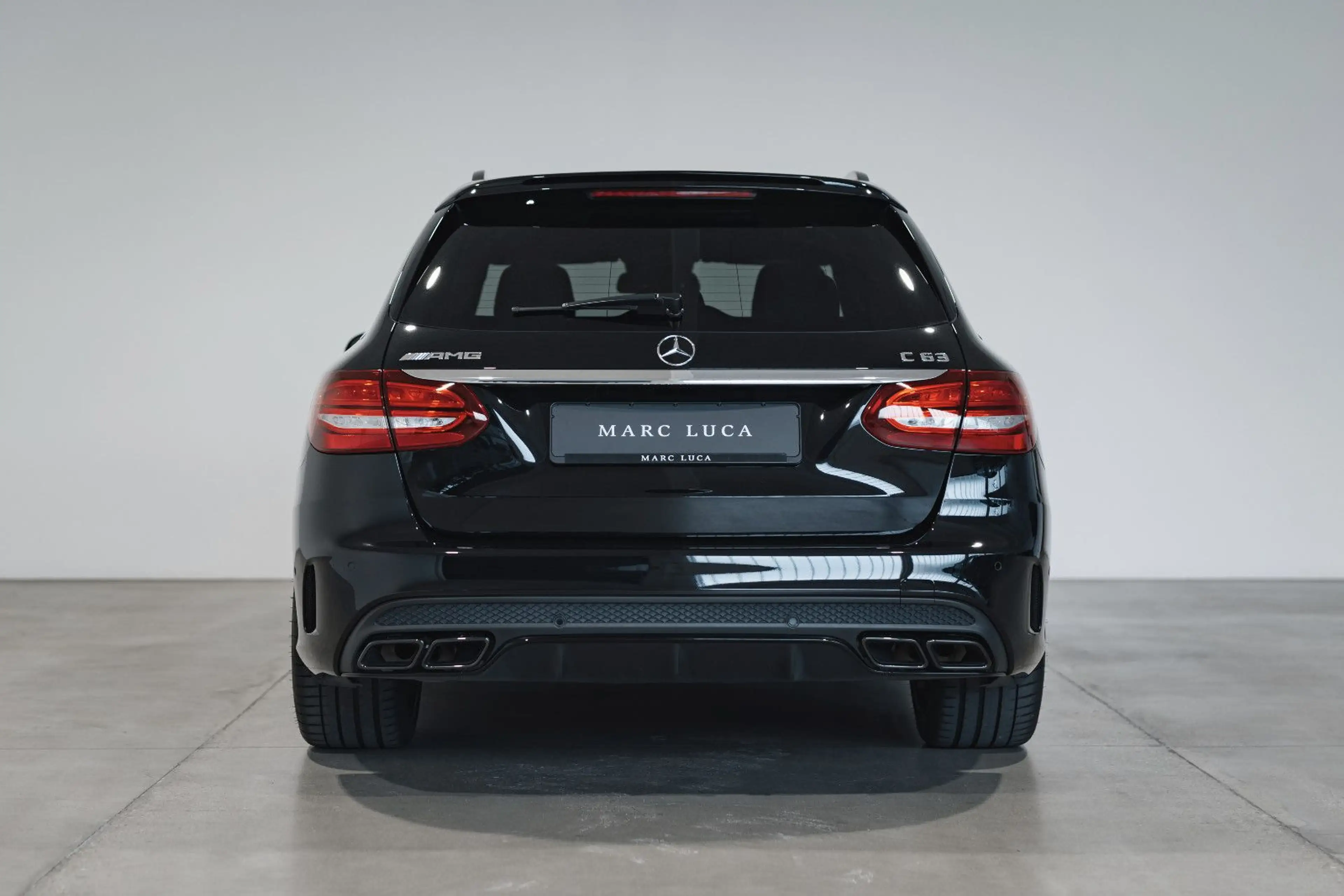 Mercedes-Benz C 63 AMG T-Modell — photo 8