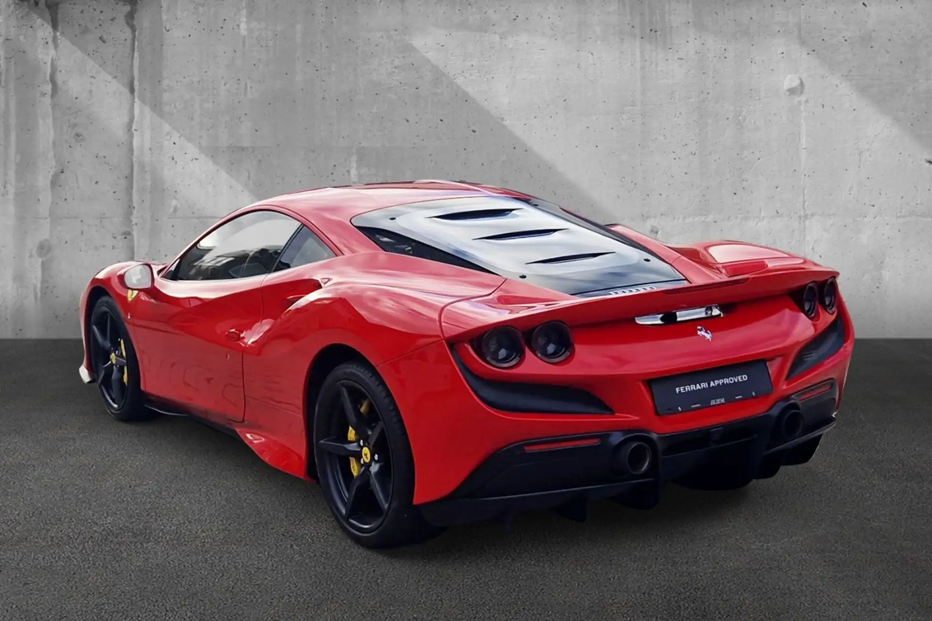 페라리 Ferrari F8 2021 빨강 사진 3