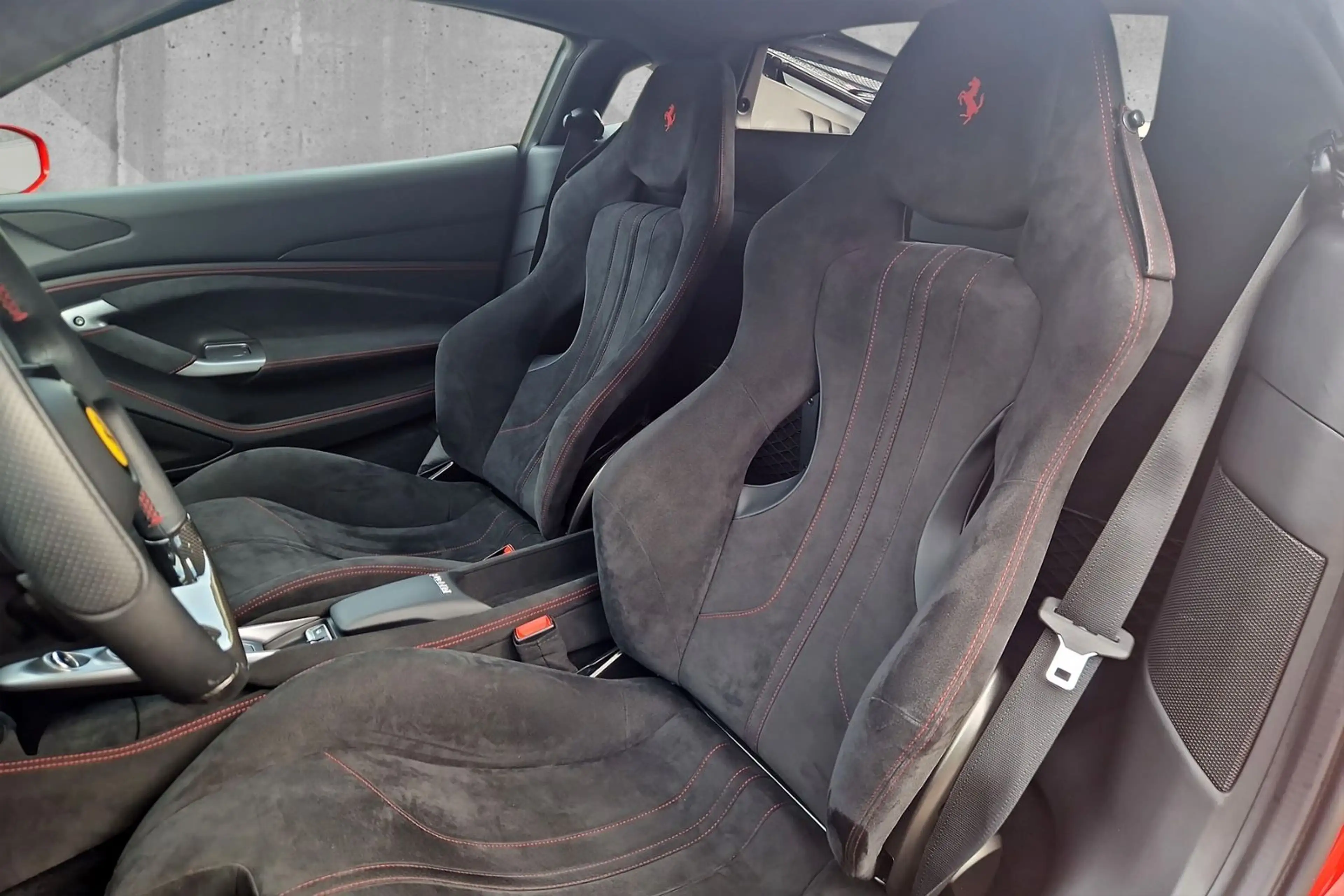 Ferrari F8 Tributo dt. Auto*Racing seats*Lift*JBL*PDIS — photo 11