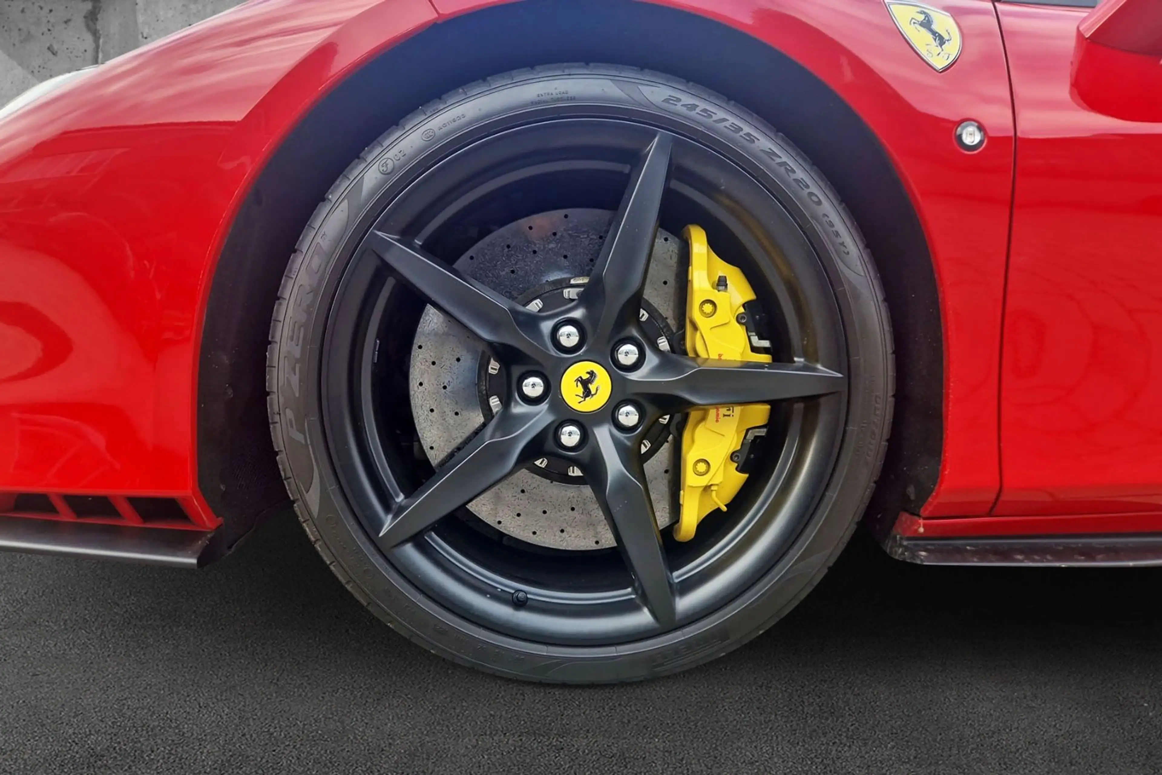 Ferrari F8 Tributo dt. Auto*Racing seats*Lift*JBL*PDIS — photo 9