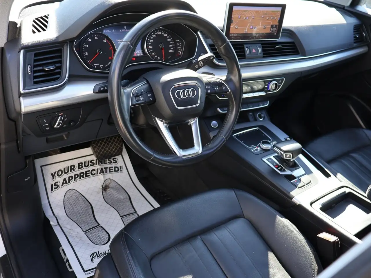 Audi Q5 снимка Audi Q5