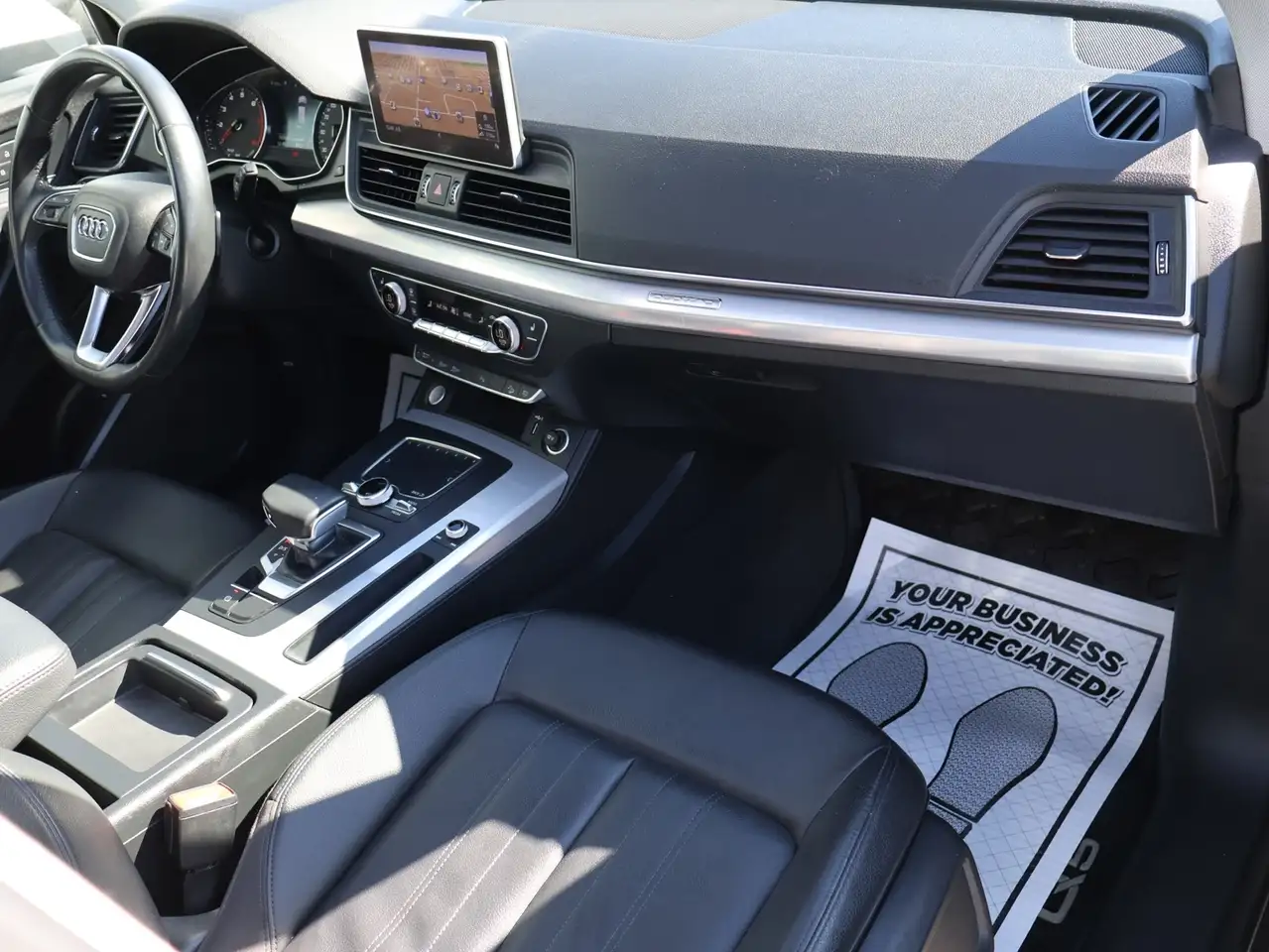 Audi Q5 снимка Audi Q5