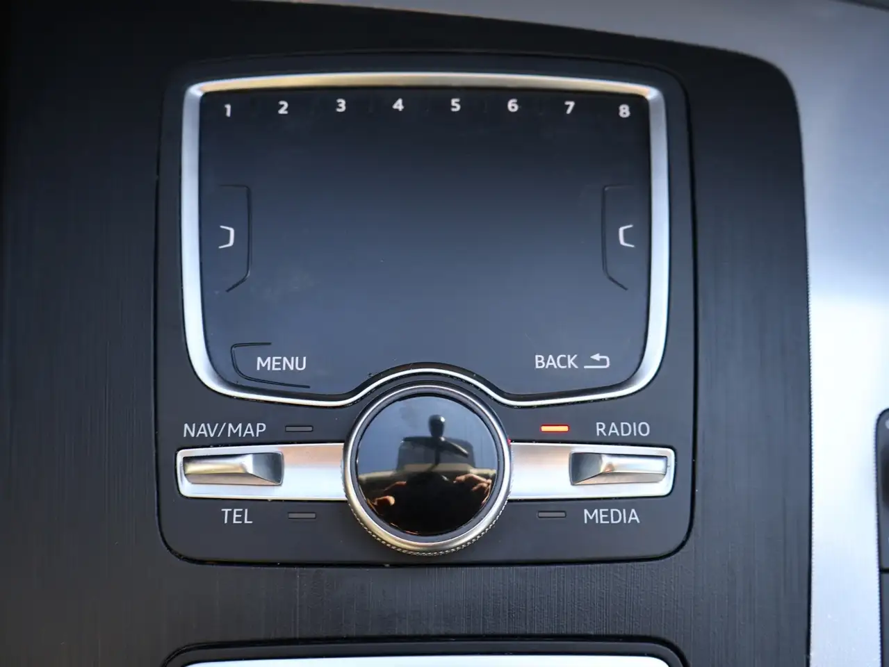 Audi Q5 снимка Audi Q5