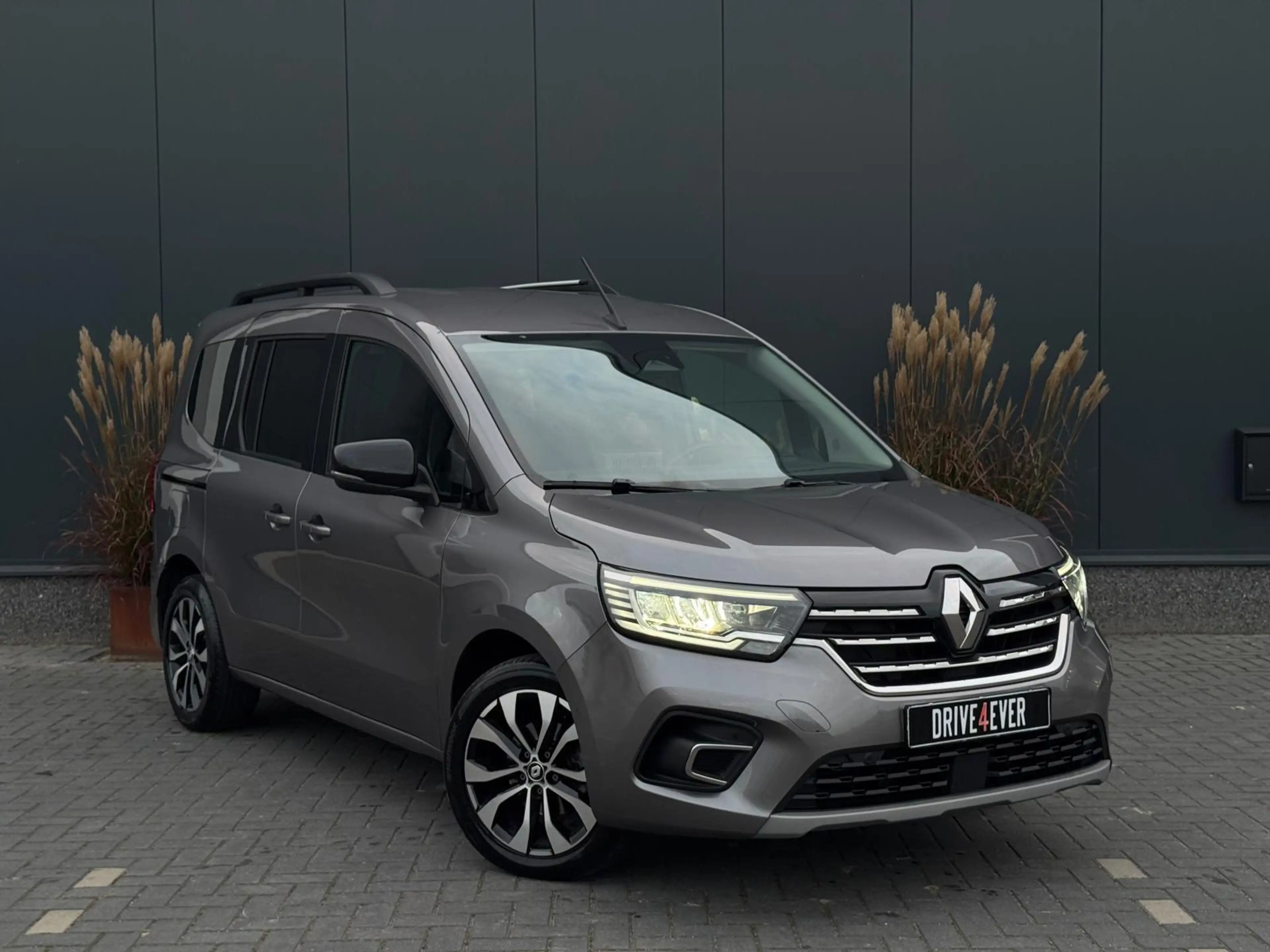 Renault Kangoo 1.3 TCe Aut New model CLIMATE|NAVI|CAMERA|CR CONTR — photo 4