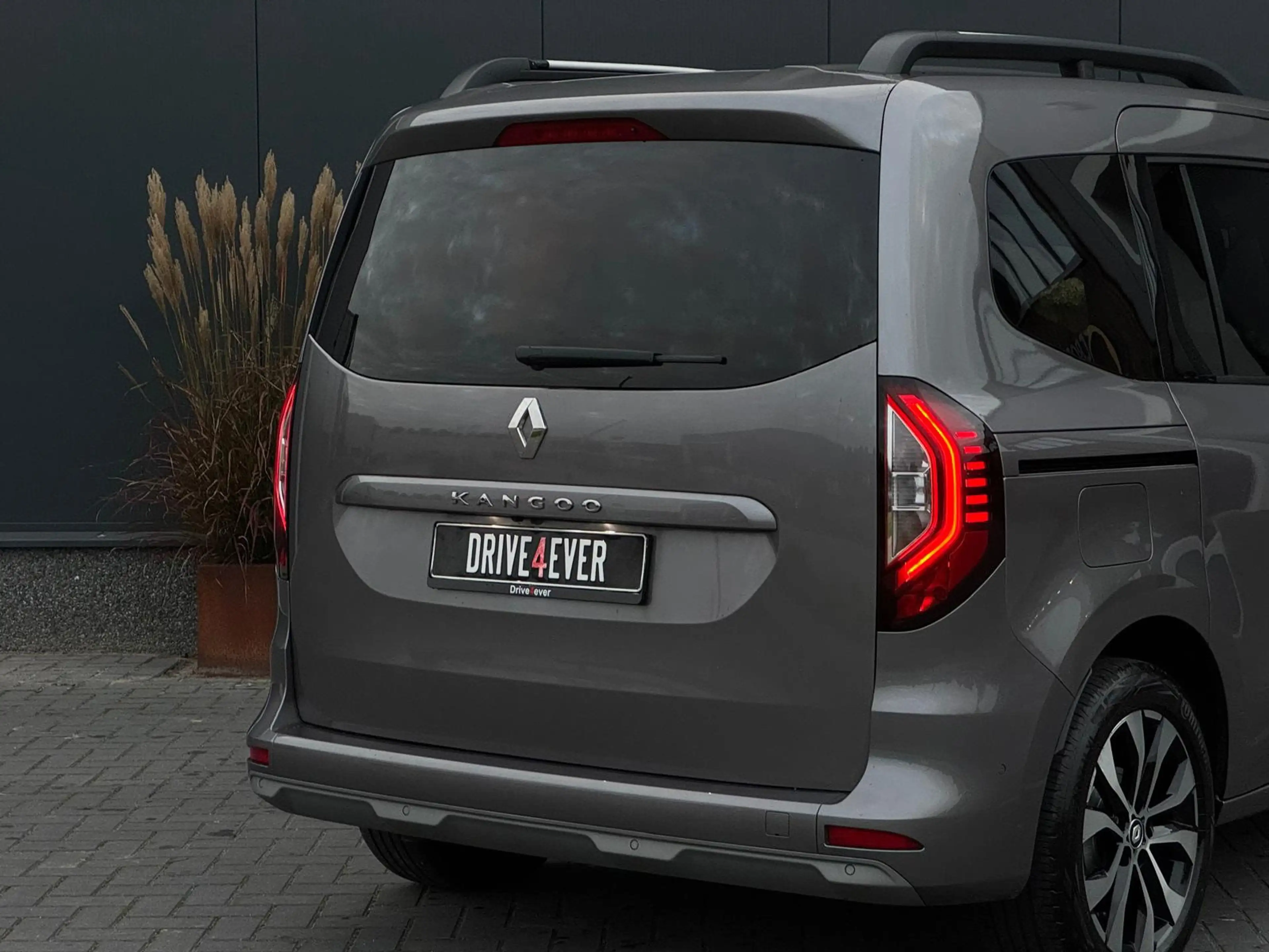 Renault Kangoo 1.3 TCe Aut New model CLIMATE|NAVI|CAMERA|CR CONTR — photo 7