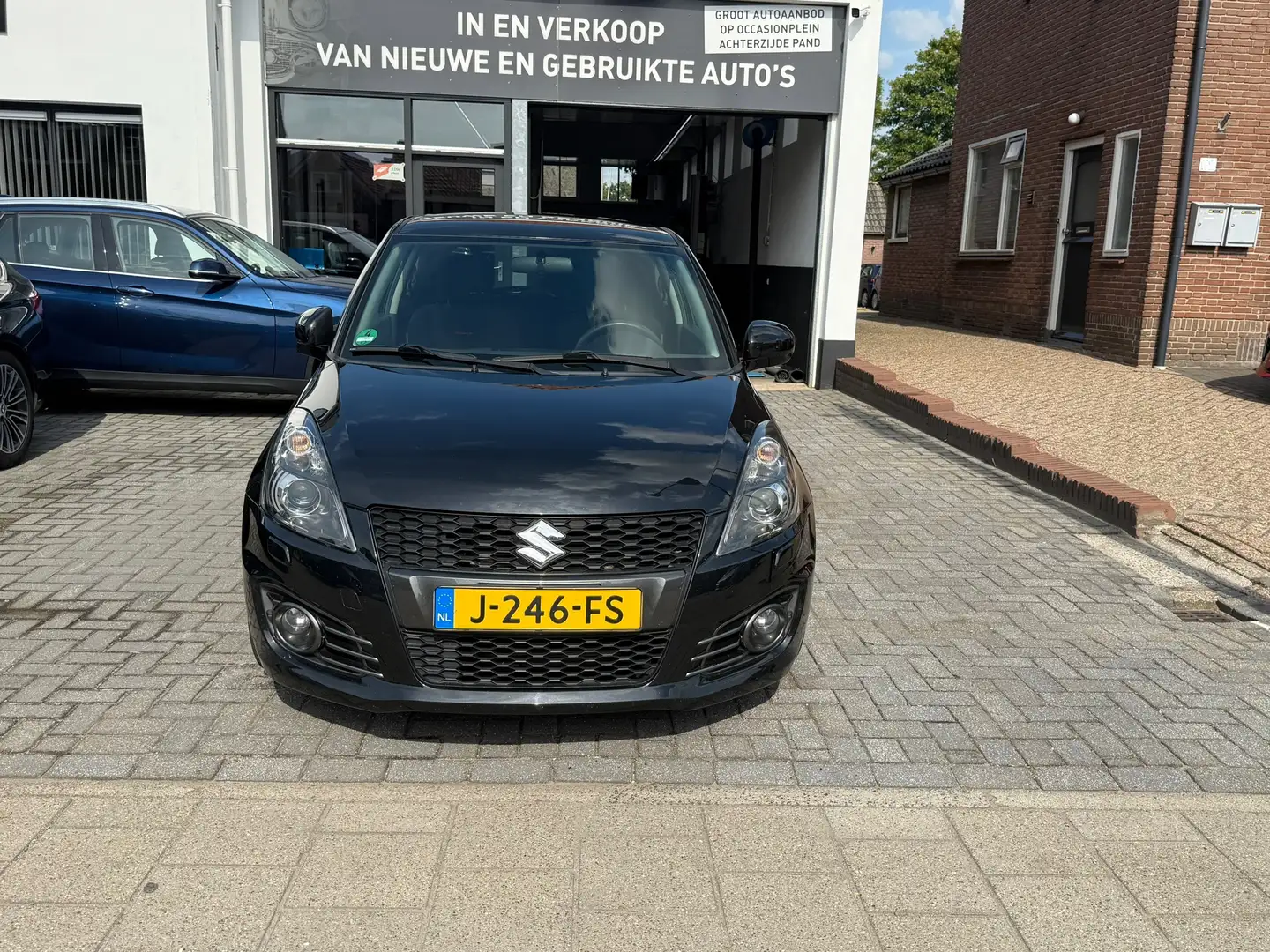 Suzuki Swift 1.6 Sport, Navigatie,Climate control,L.M.Velgen,Pa Nero - 2