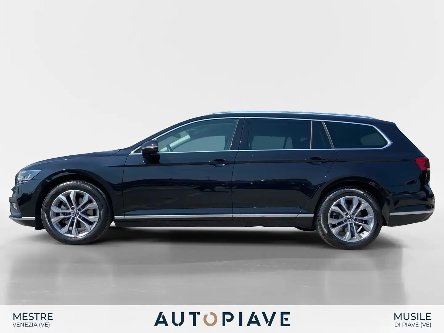 Volkswagen Passat Variant Variant 2.0 TDI SCR 200 CV 4MOTION DSG Executive Nero - 2
