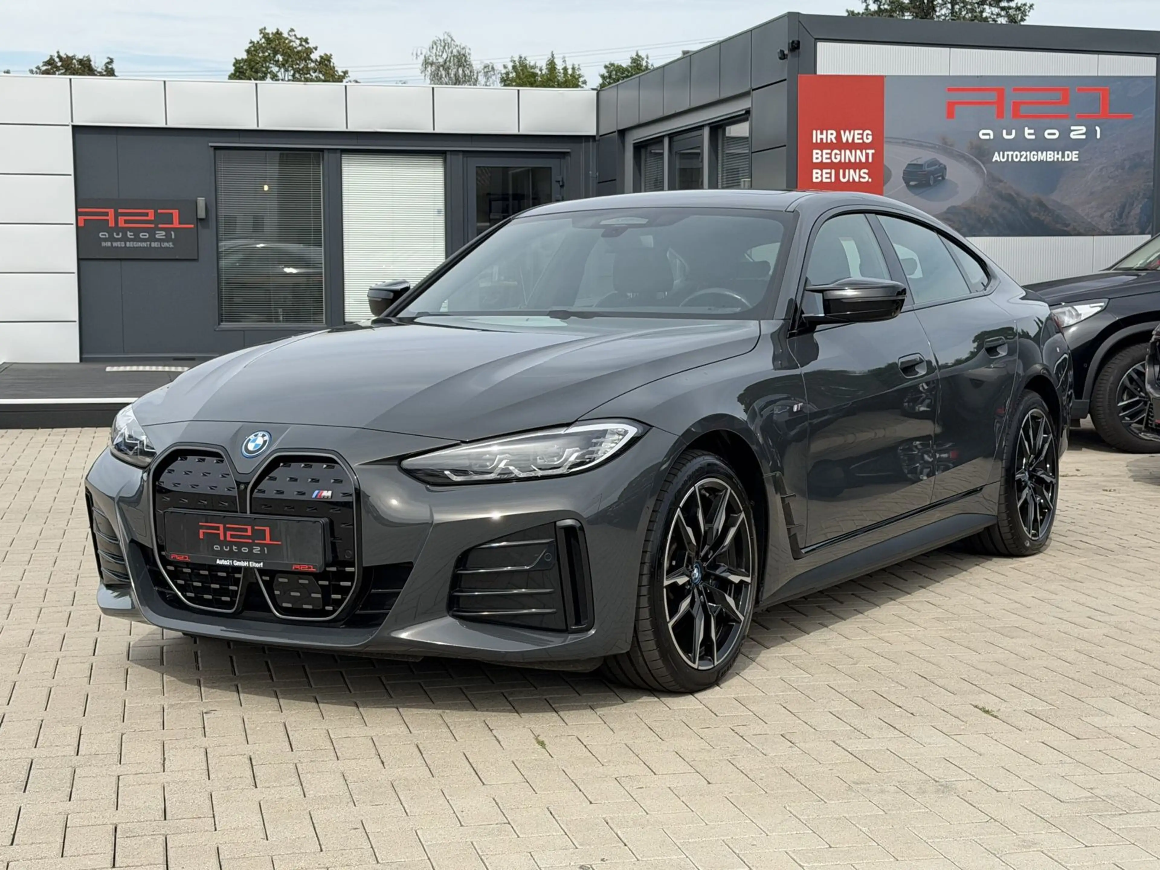 BMW i4 M50 xDrive 360°|H&K|HUD|Schiebedach|Parken+