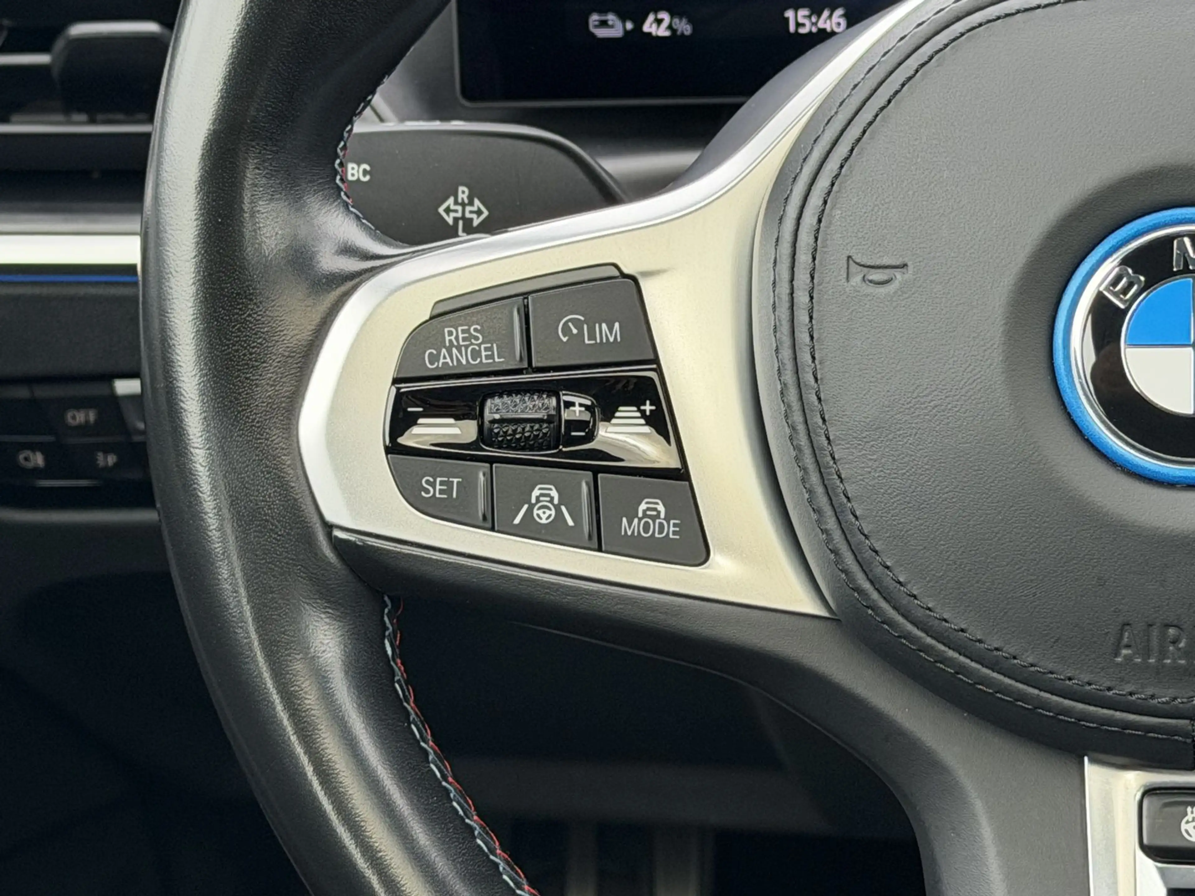 BMW i4 M50 xDrive 360°|H&K|HUD|Schiebedach|Parken+ — photo 9