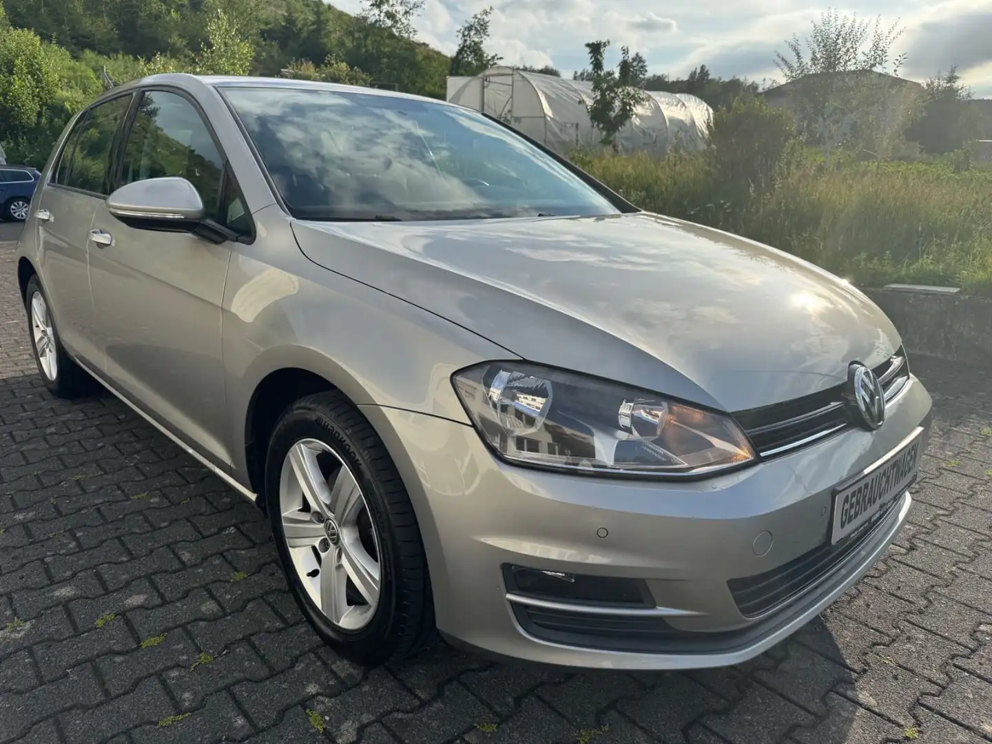 Volkswagen Golf VII 1,2 TSILim. Comfortline-nur 84000 km Argento - 1