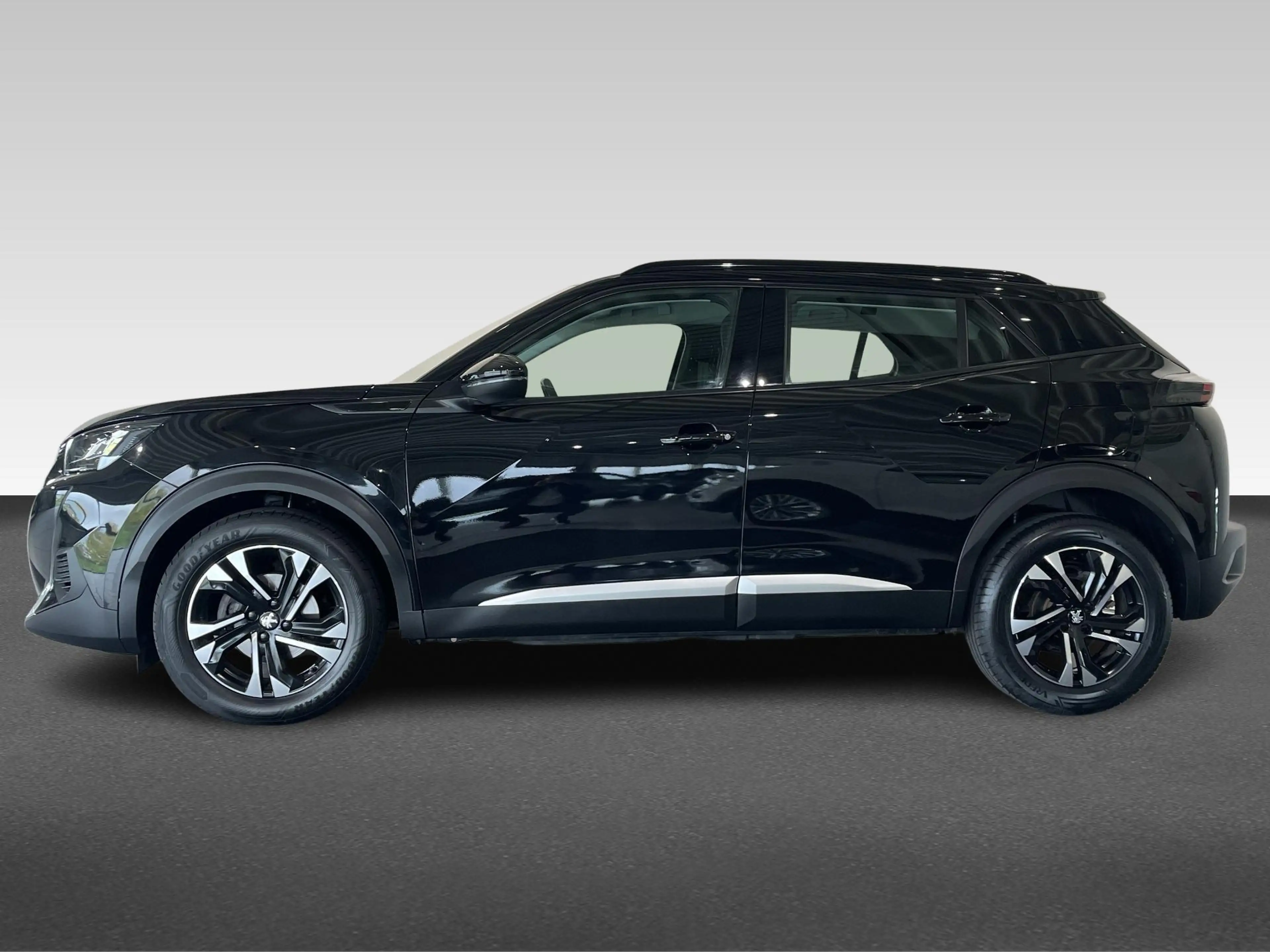 Peugeot 2008 1.2 PureTech Allure — photo 2