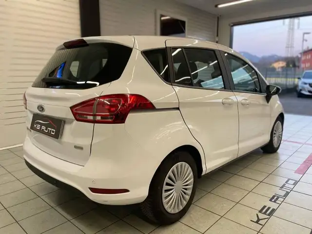 Ford B-Max view 5