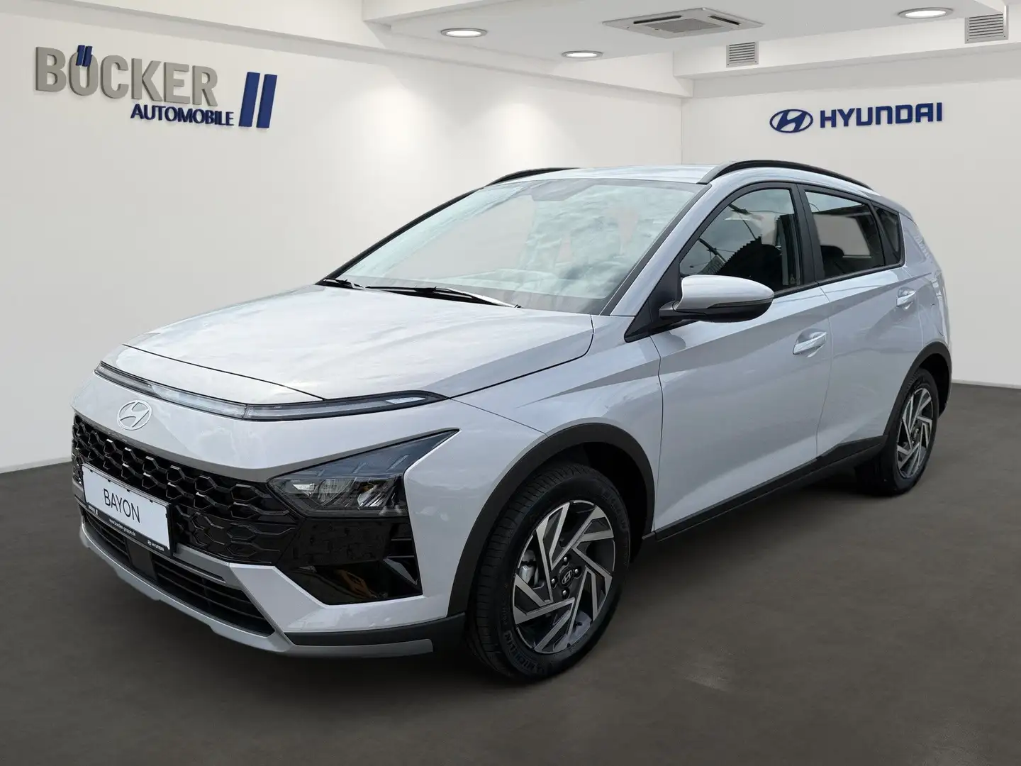 Hyundai BAYON MY25 1.0 T-GDi Trend SHZ LHZ RFK Bluetooth Grau - 1