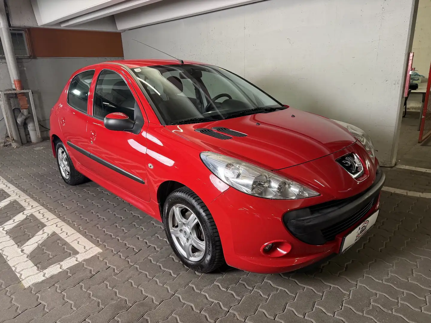 Peugeot 206 + Trendy 1,4 Rot - 2