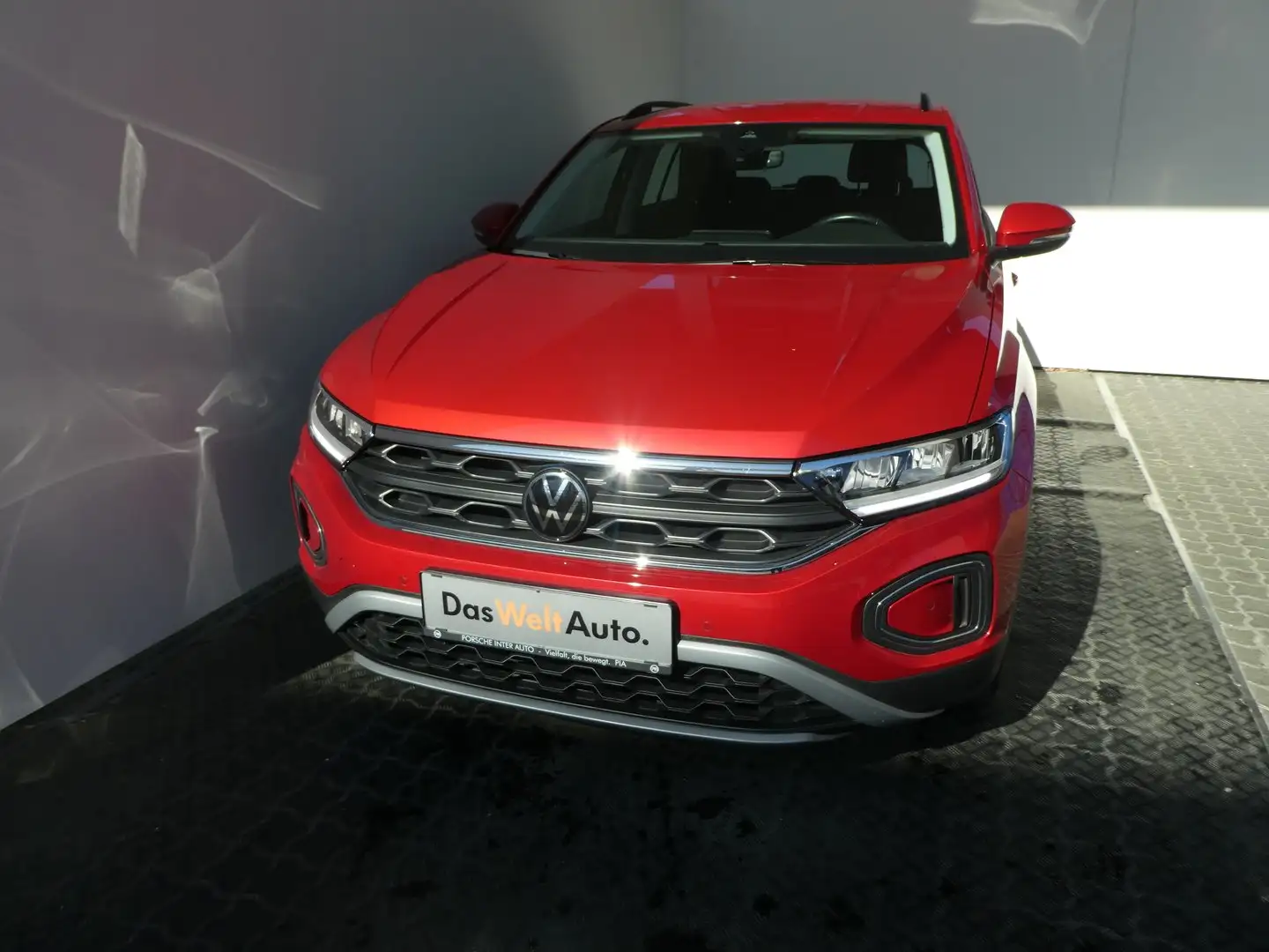Volkswagen T-Roc Life TSI Rot - 2
