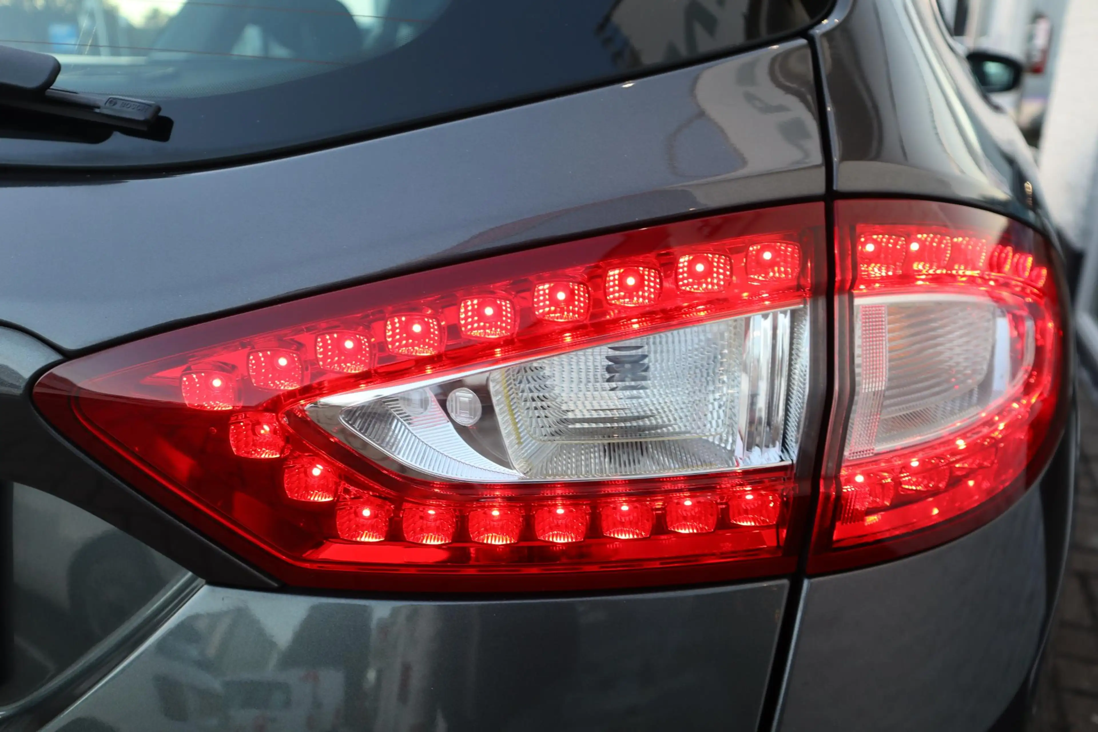 Ford Mondeo Wagon 1.5 TITANIUM LEASE EDITION TREKHAAK|PARKASSI — photo 46