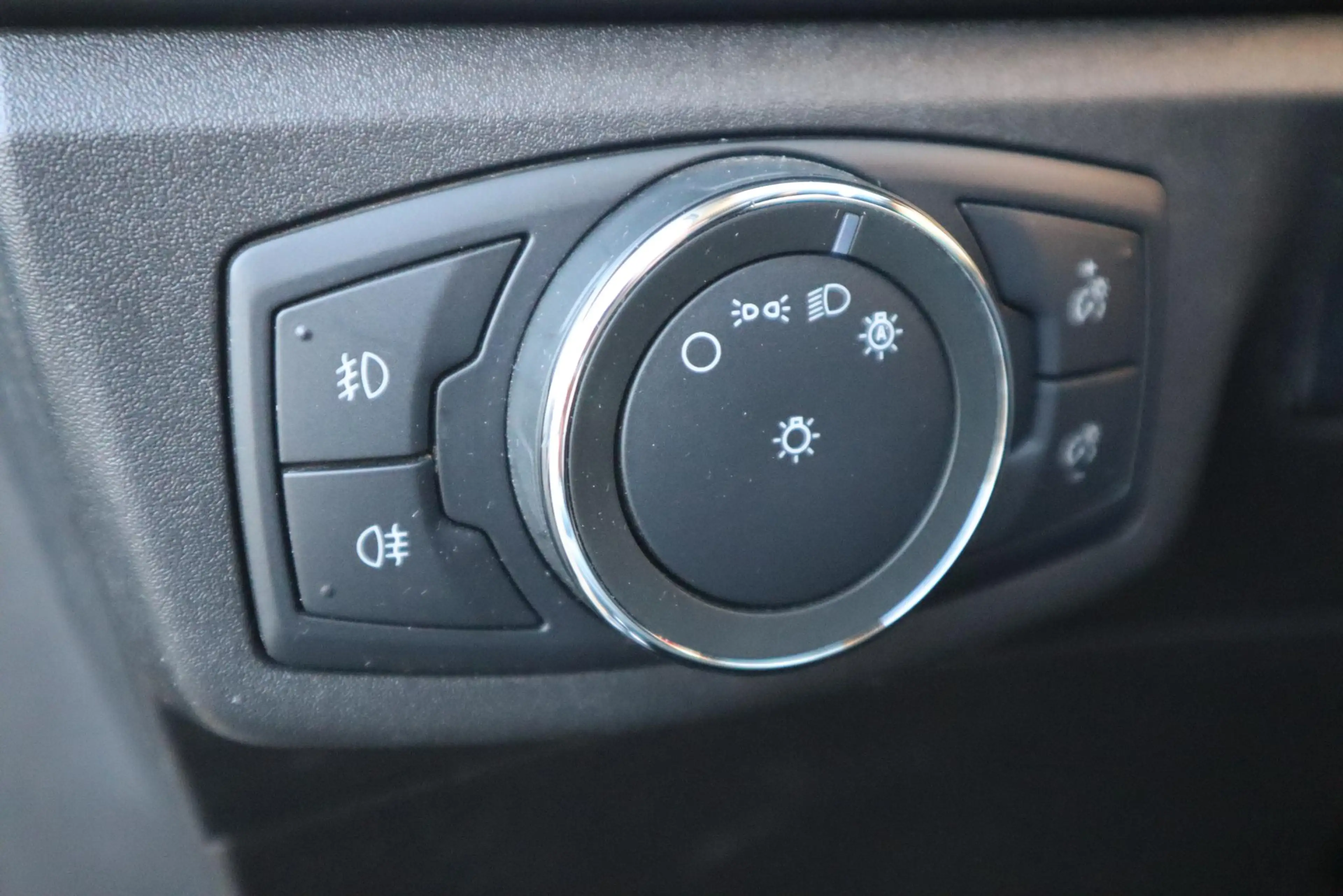 Ford Mondeo Wagon 1.5 TITANIUM LEASE EDITION TREKHAAK|PARKASSI — photo 24