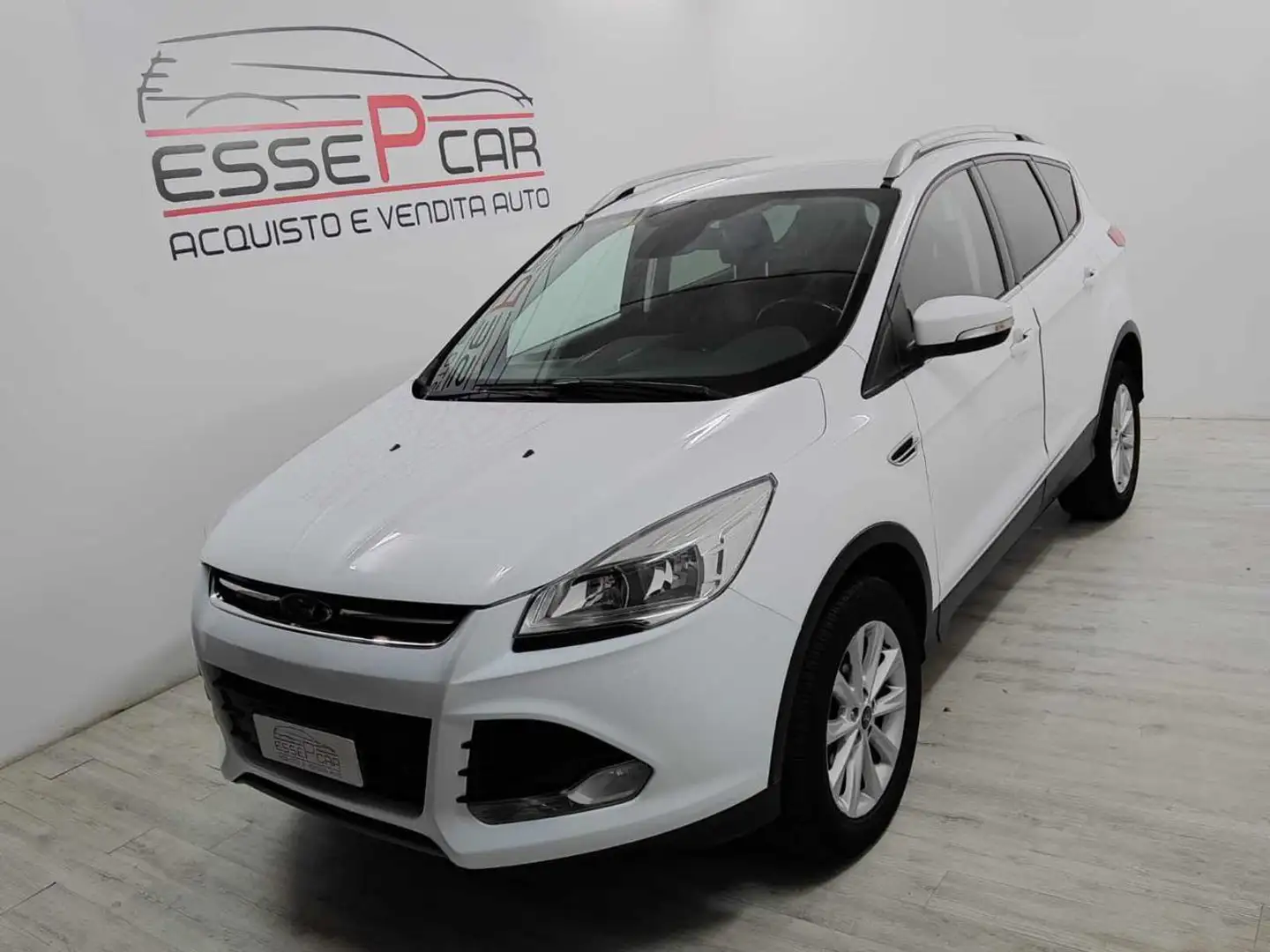 Ford Kuga 2.0 TDCI 150 CV S&S 4WD Titanium Bianco - 1