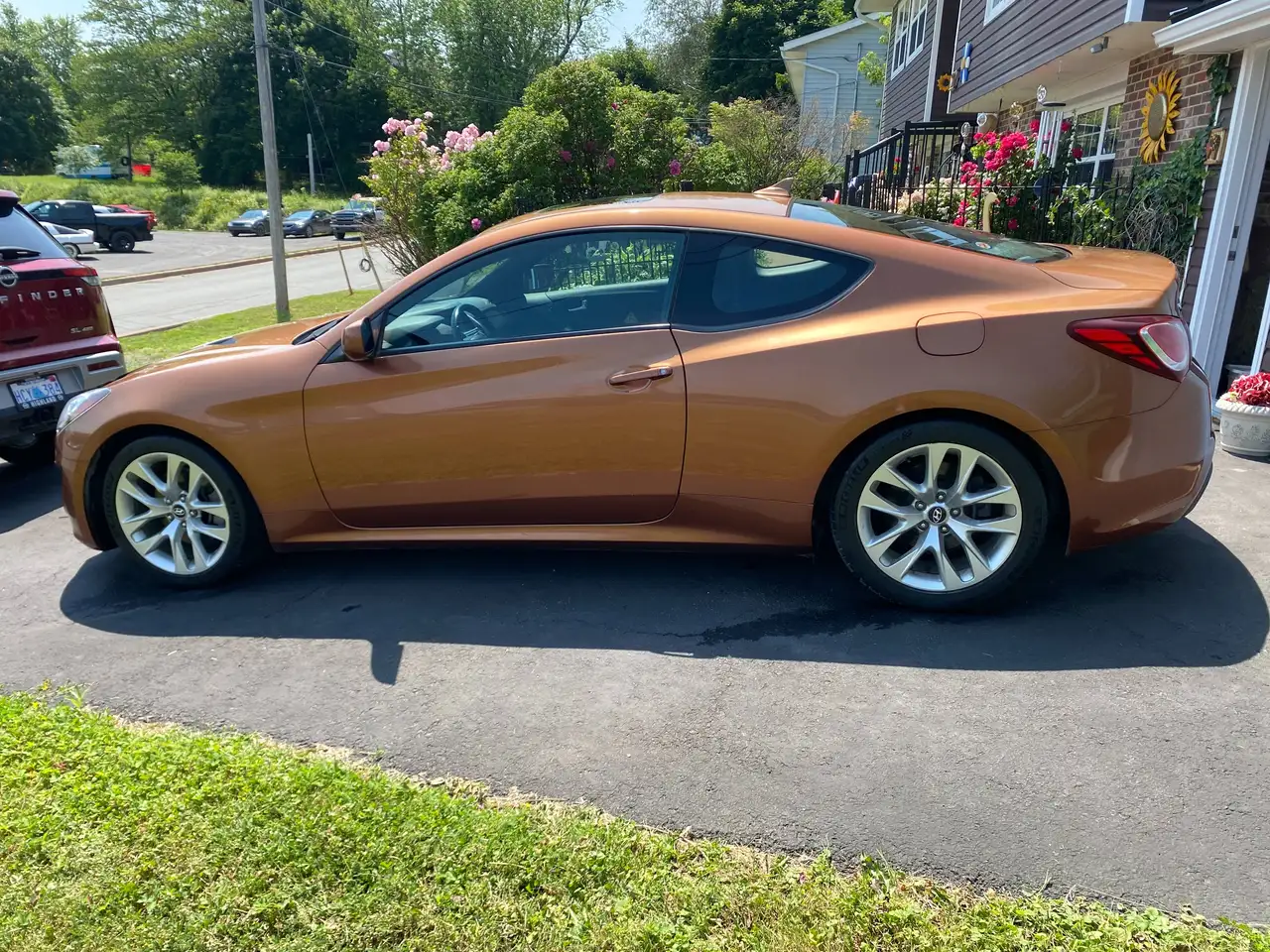 Hyundai Genesis Coupe photo Hyundai Genesis Coupe