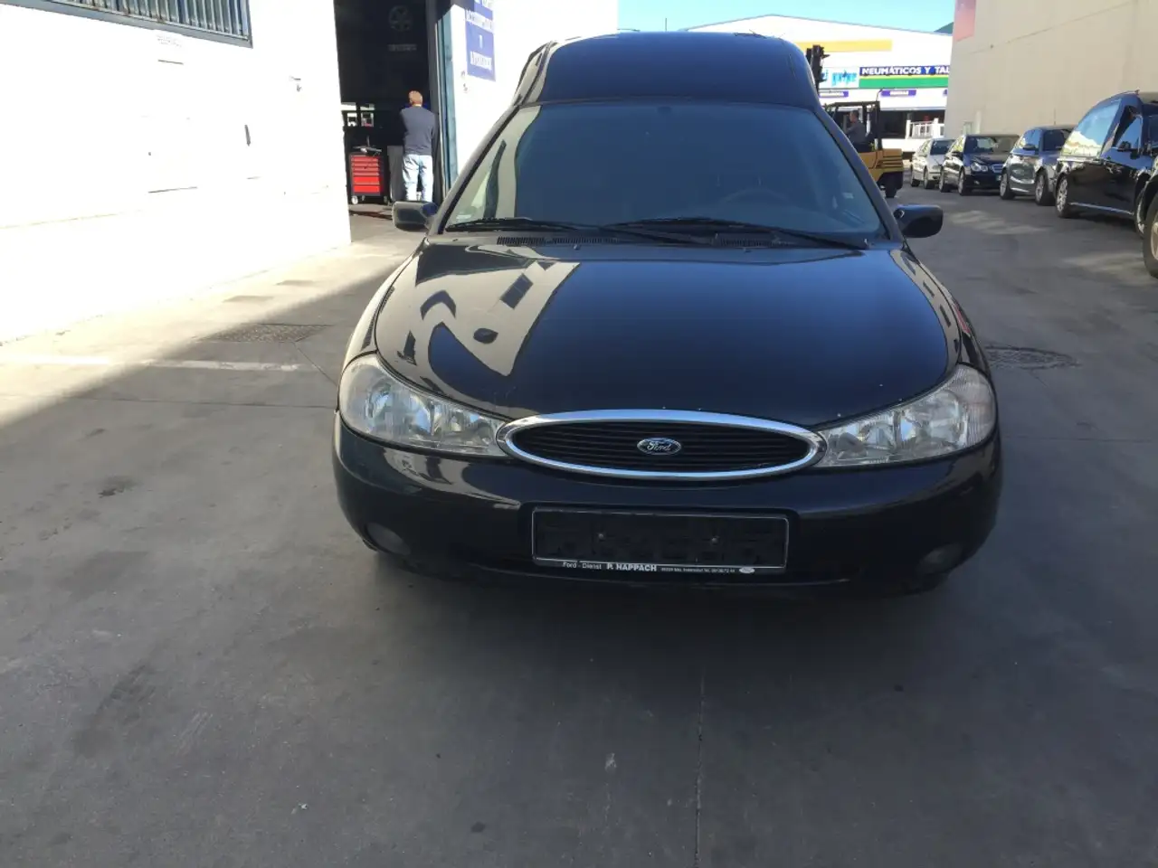 Ford Mondeo 2.0i 16v Ghia, foto 5