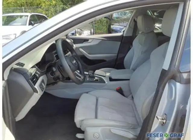 Audi A5 view 5