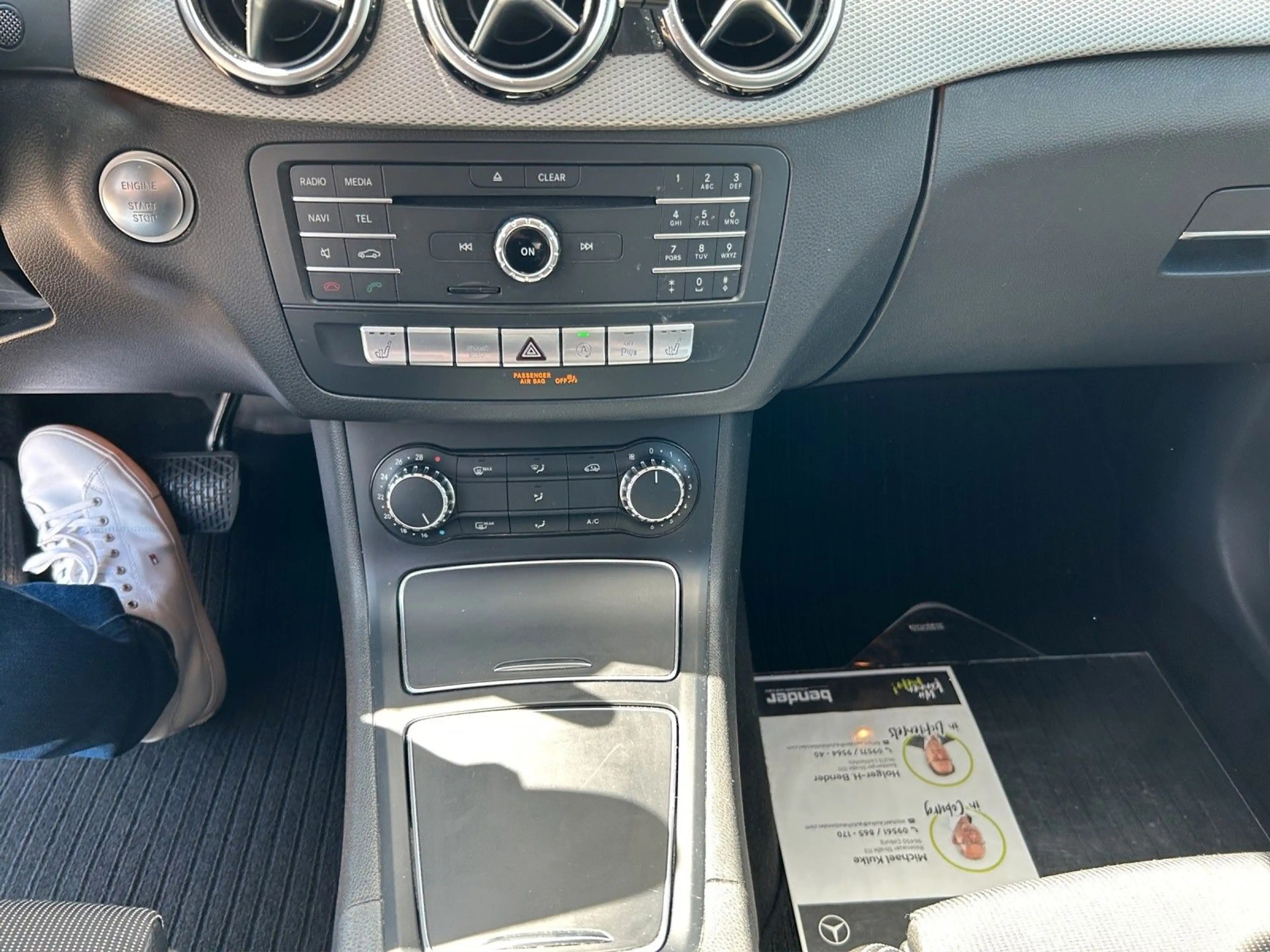 Mercedes-Benz B 200 d AUT KeyLess KlimaA LED Navi PDC ParkAss — photo 9